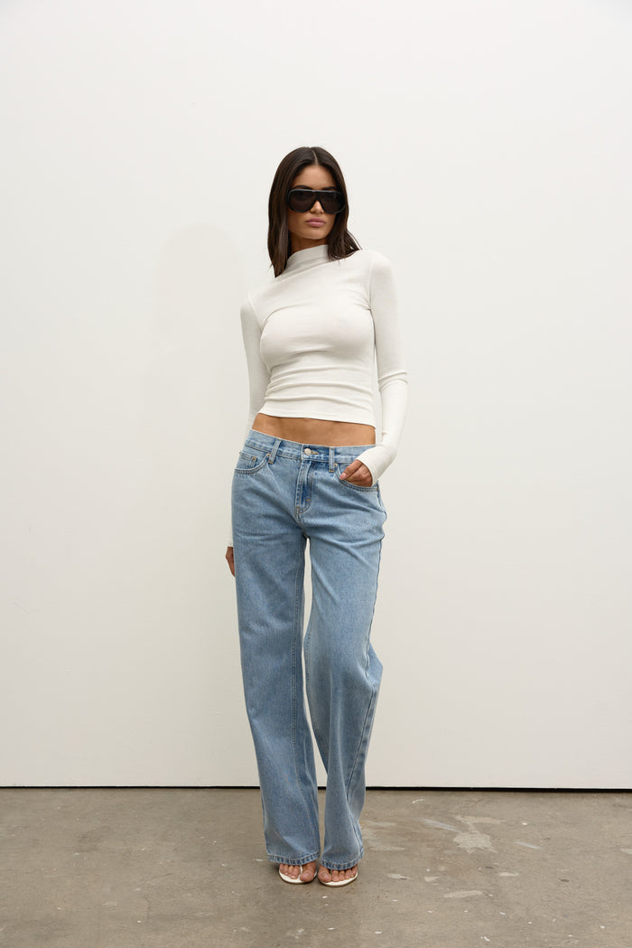 AVERY MID RISE JEAN - ATLANTA