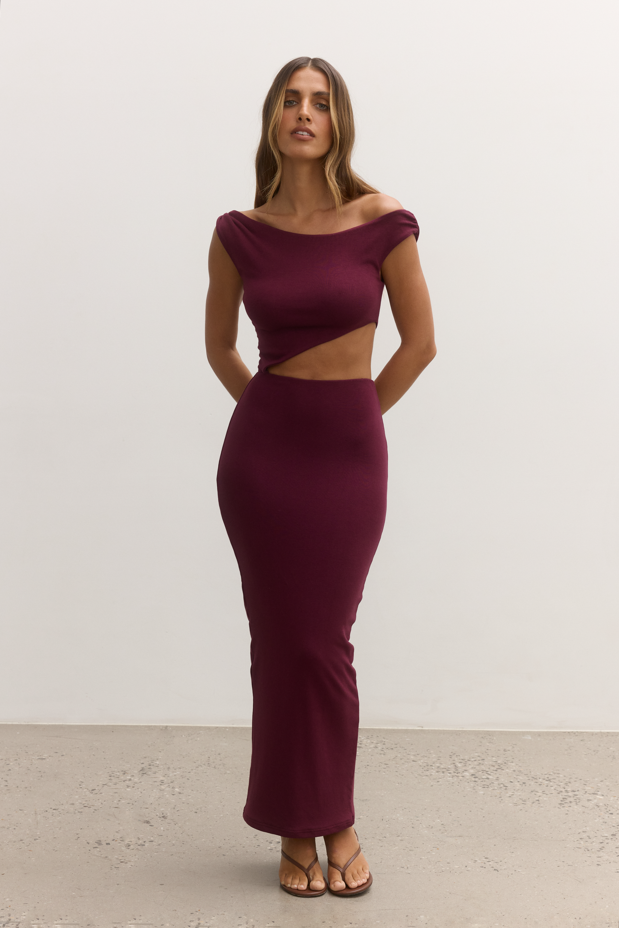 ELARA MIDI DRESS - PLUM