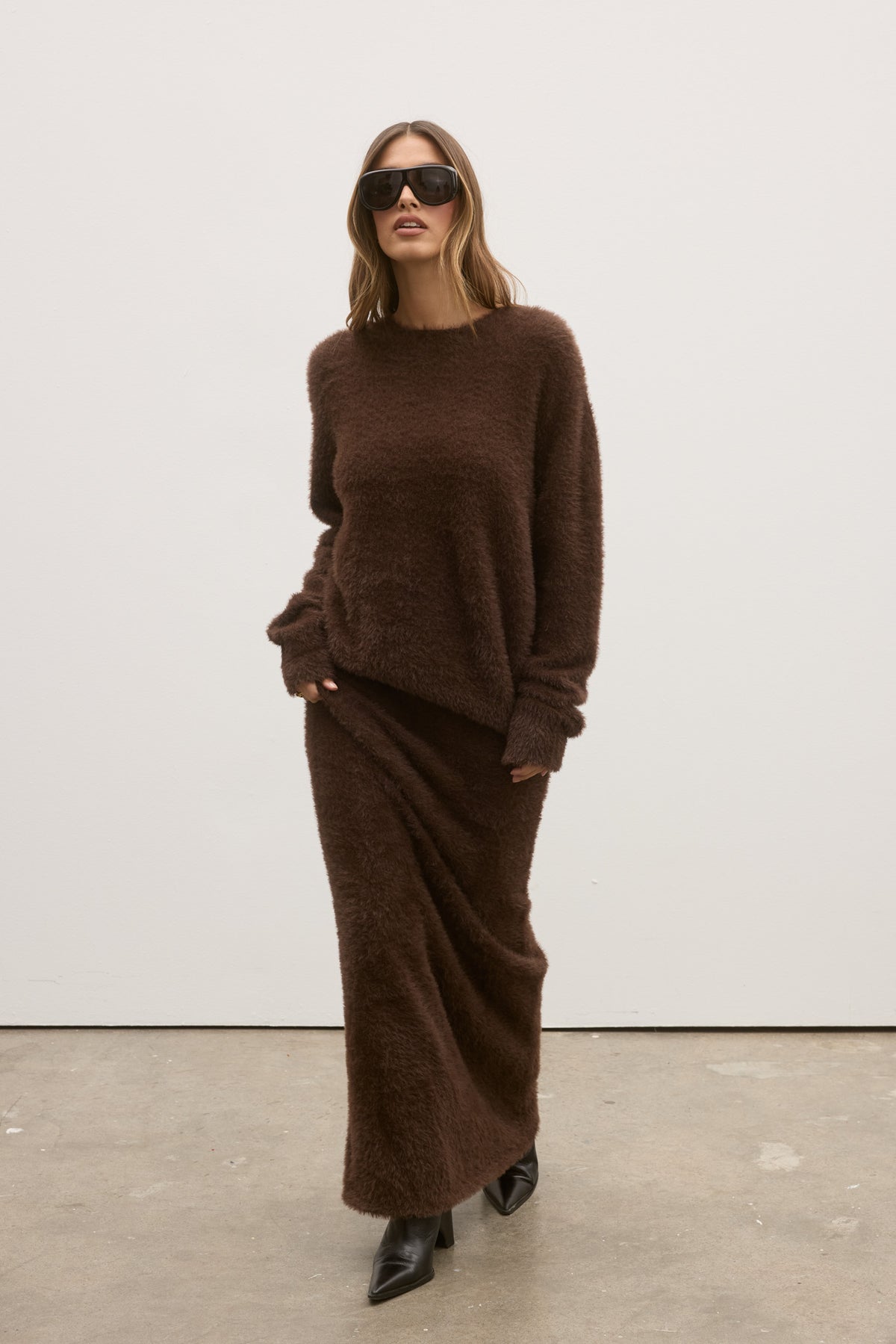 JUNIE KNIT SWEATER - CHOCOLATE