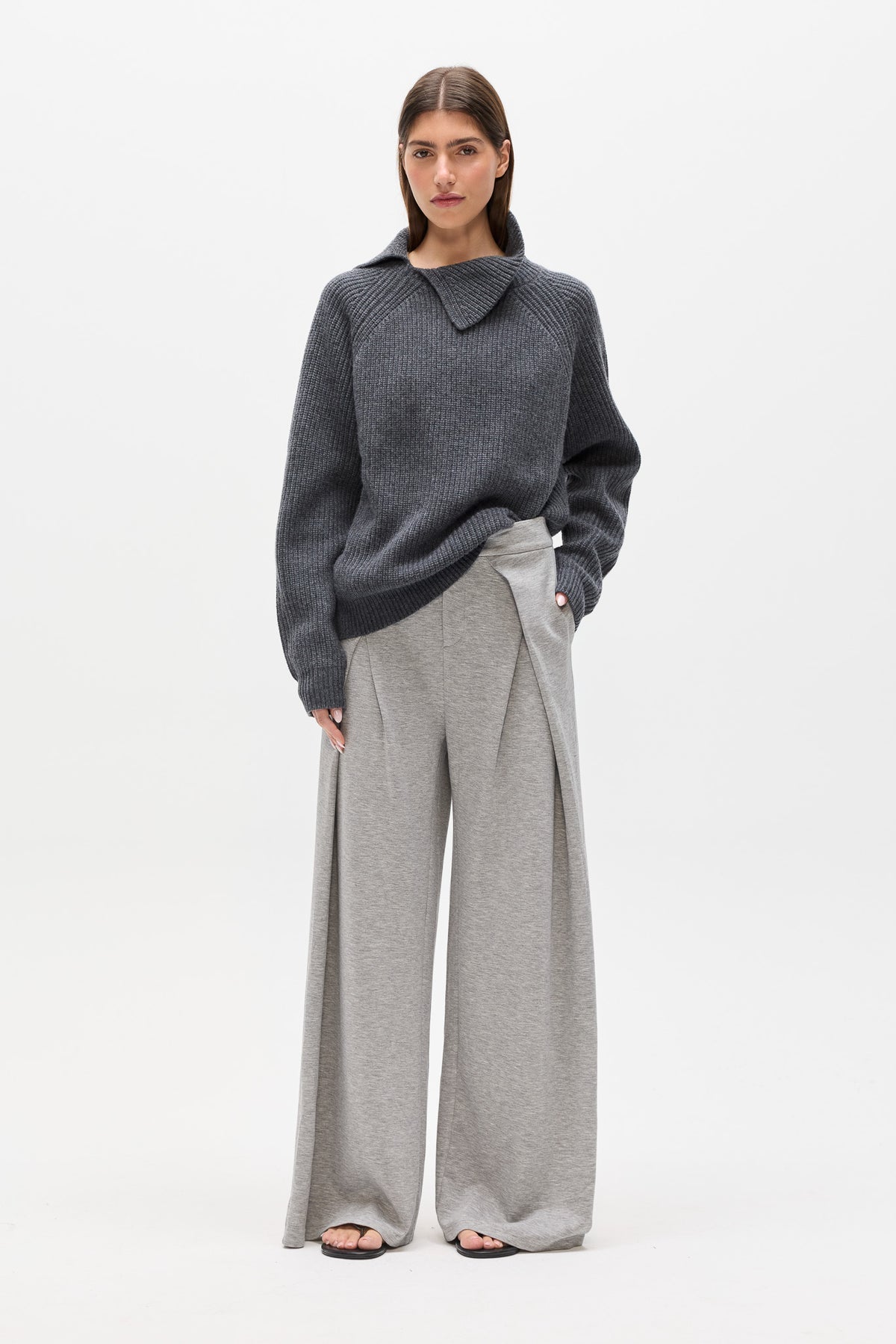 WINONA KNIT - DARK GREY