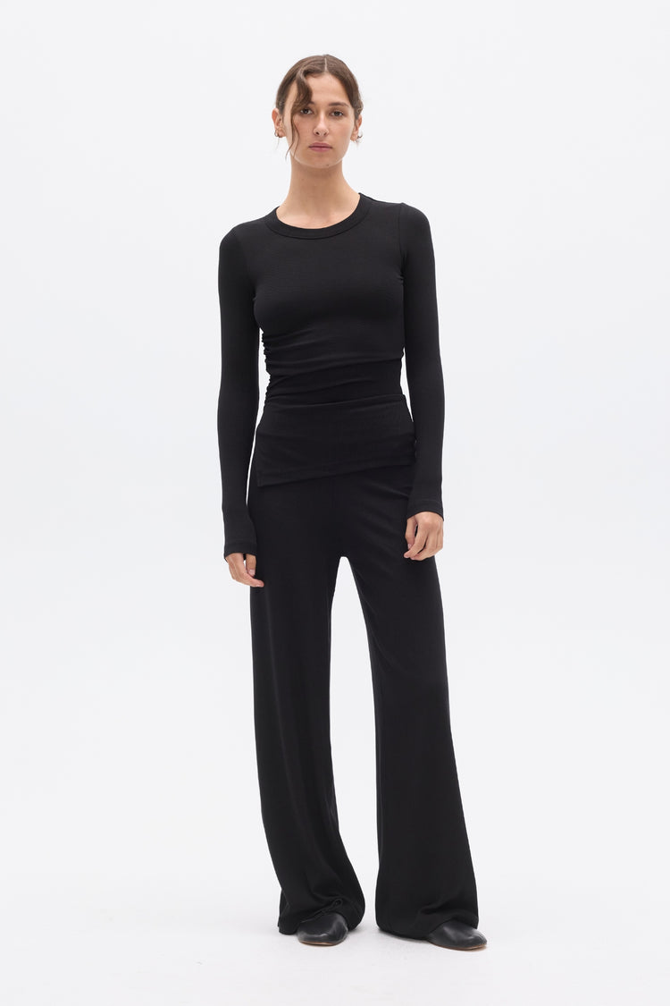 LANA LONG SLEEVE ROUCHED TEE - BLACK