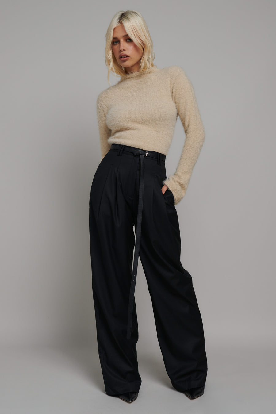 KNOX JUMPER - TOFFEE