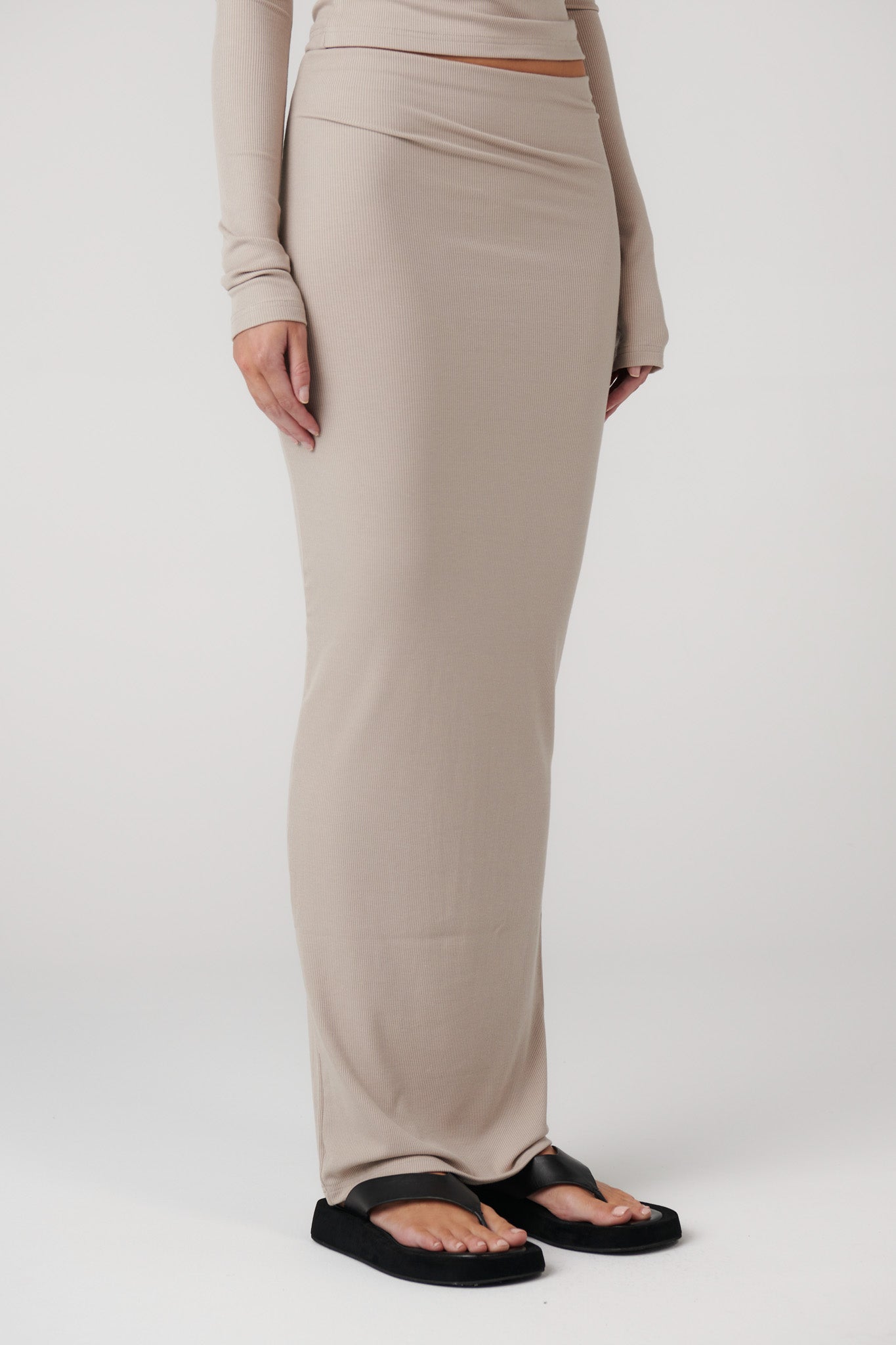 IZZIE MAXI SKIRT - MUSHROOM