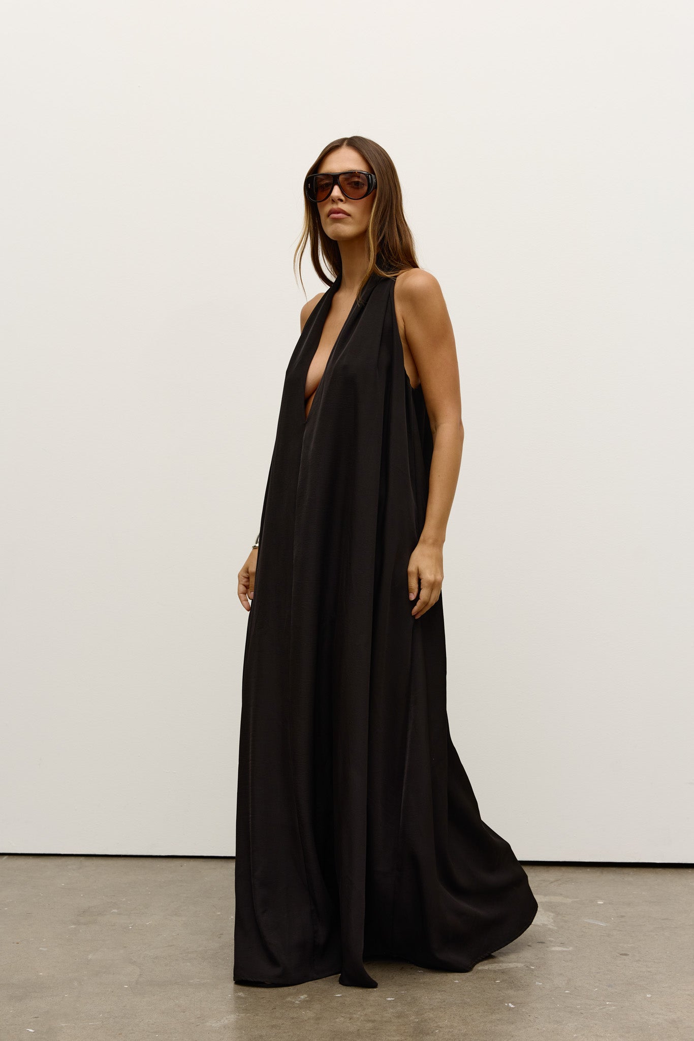 willow maxi dress black Women Summer Dresses Chinese evening soirees Pattern language:NORWEGIAN Indianwear Bridalwear Asianwear Designerwear Pakistaniwear in ALESBURY