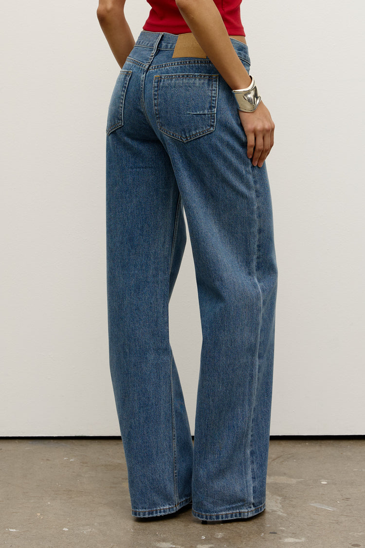 AVERY JEAN - TRUE BLUE