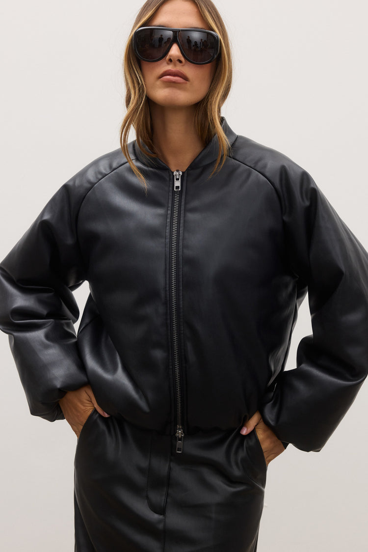 CECI BOMBER - BLACK