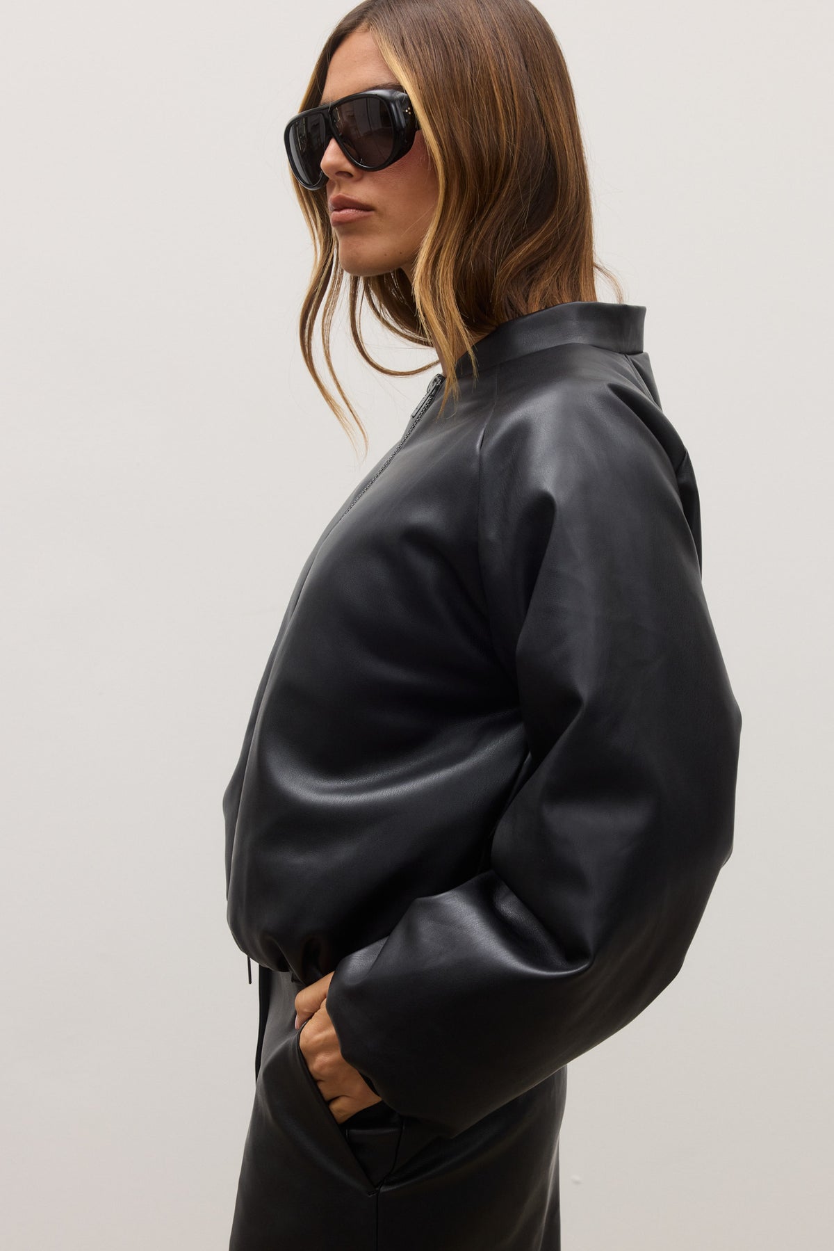 CECI BOMBER - BLACK