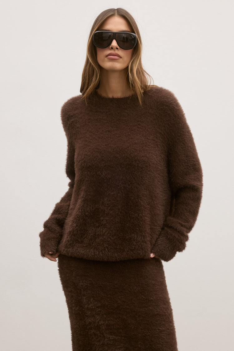 JUNIE KNIT SWEATER - CHOCOLATE