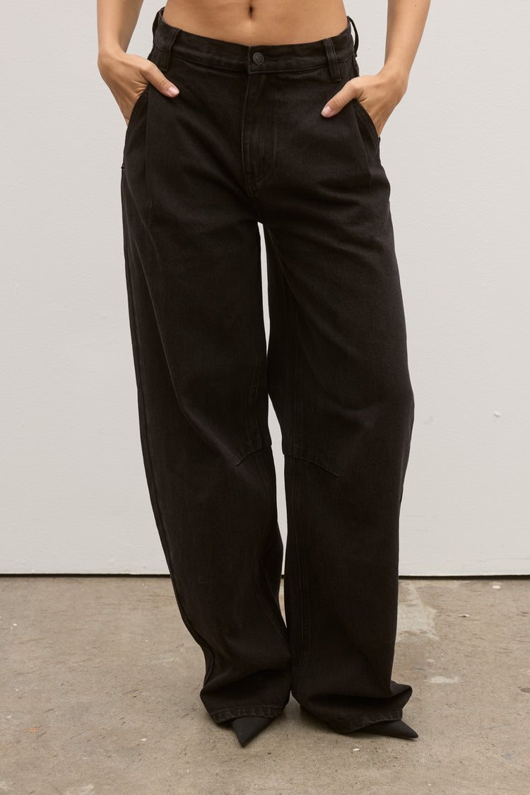 ASTON JEAN - BACKSTAGE BLACK