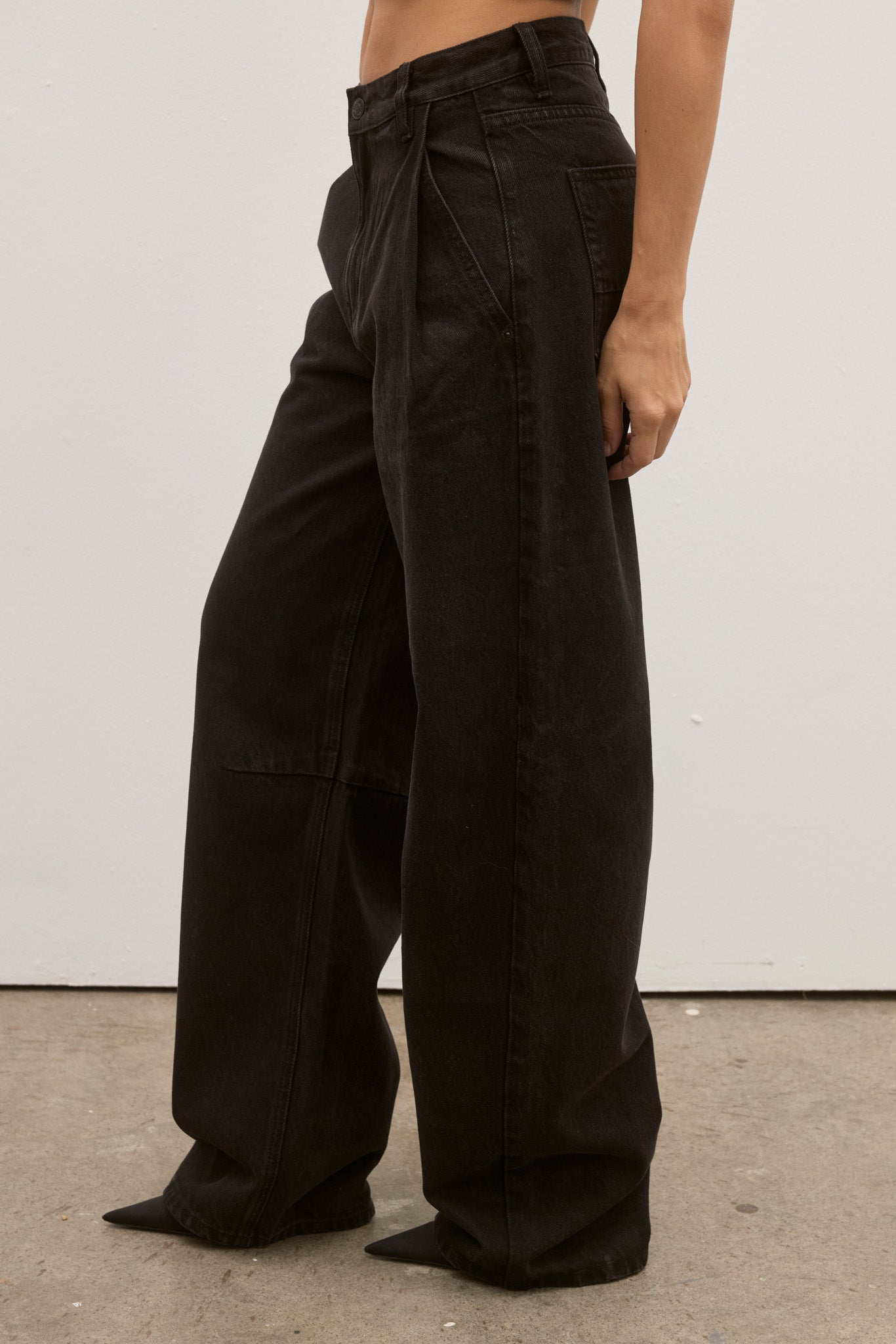 ASTON JEAN - BACKSTAGE BLACK