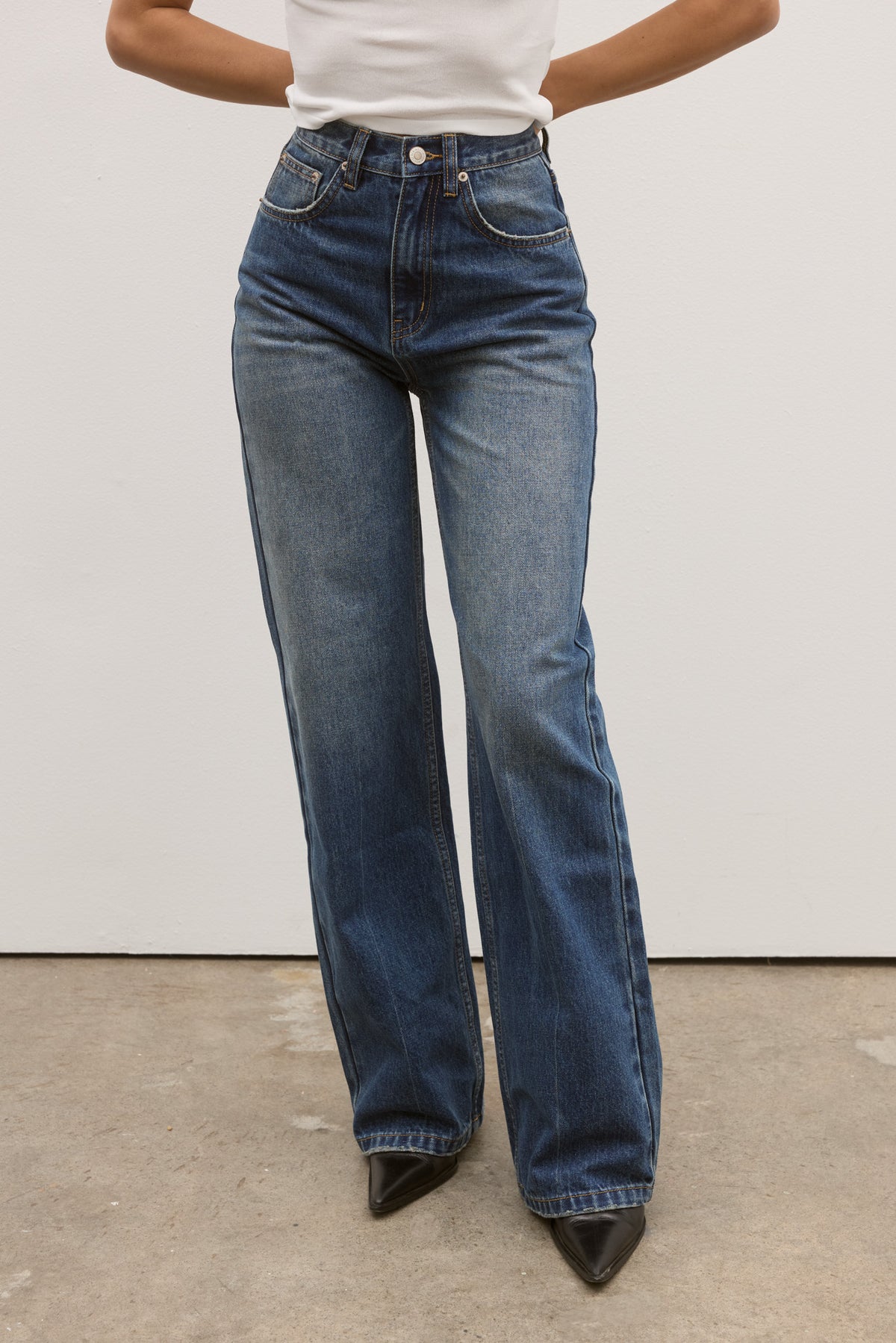 CAMILLE RELAXED FLARE JEAN - ASH TIDE