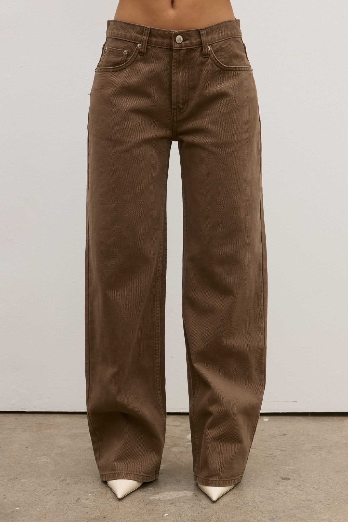 AVERY MID RISE JEAN - CHOCOLATE
