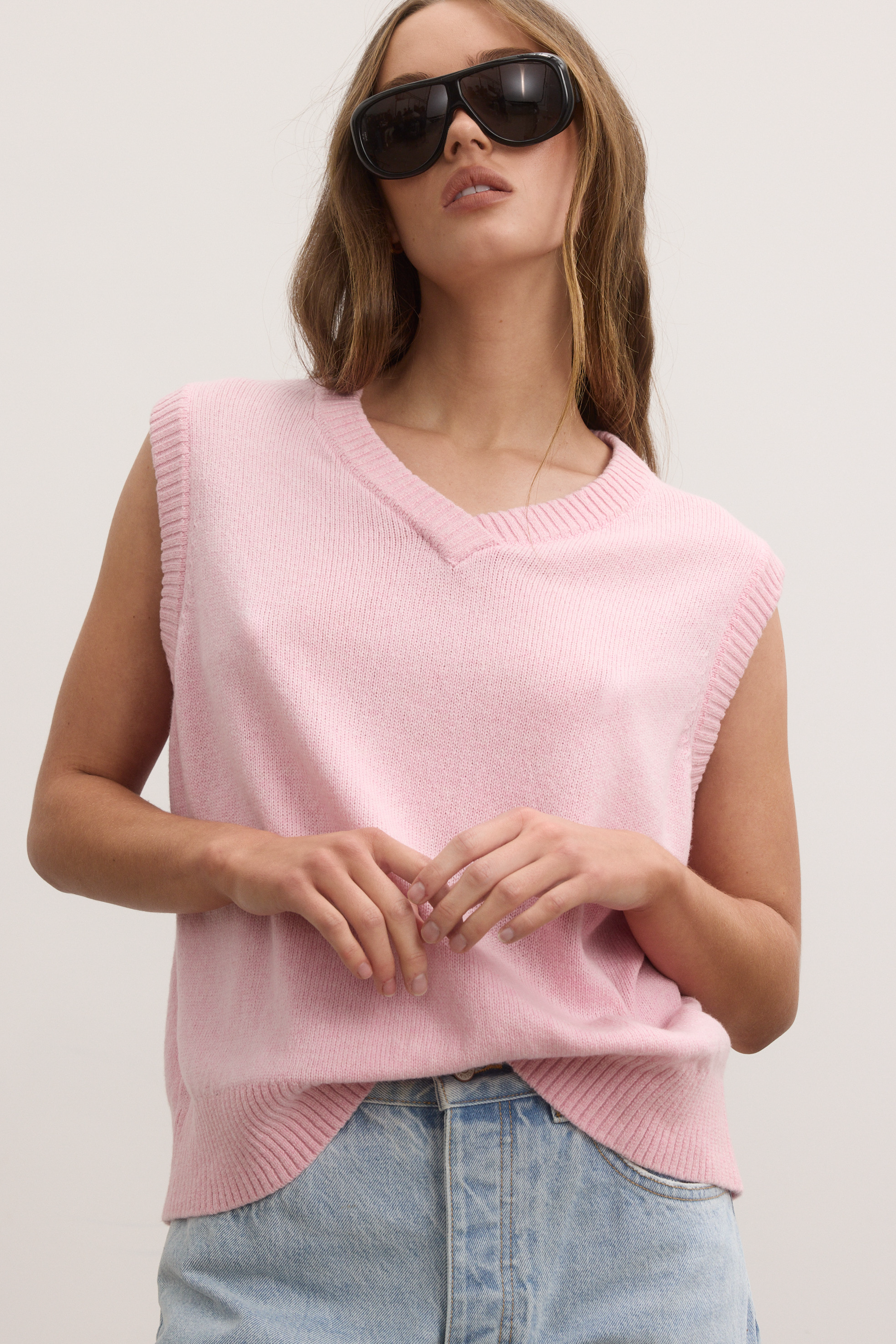 EMBER KNIT VEST - BUBBLE GUM
