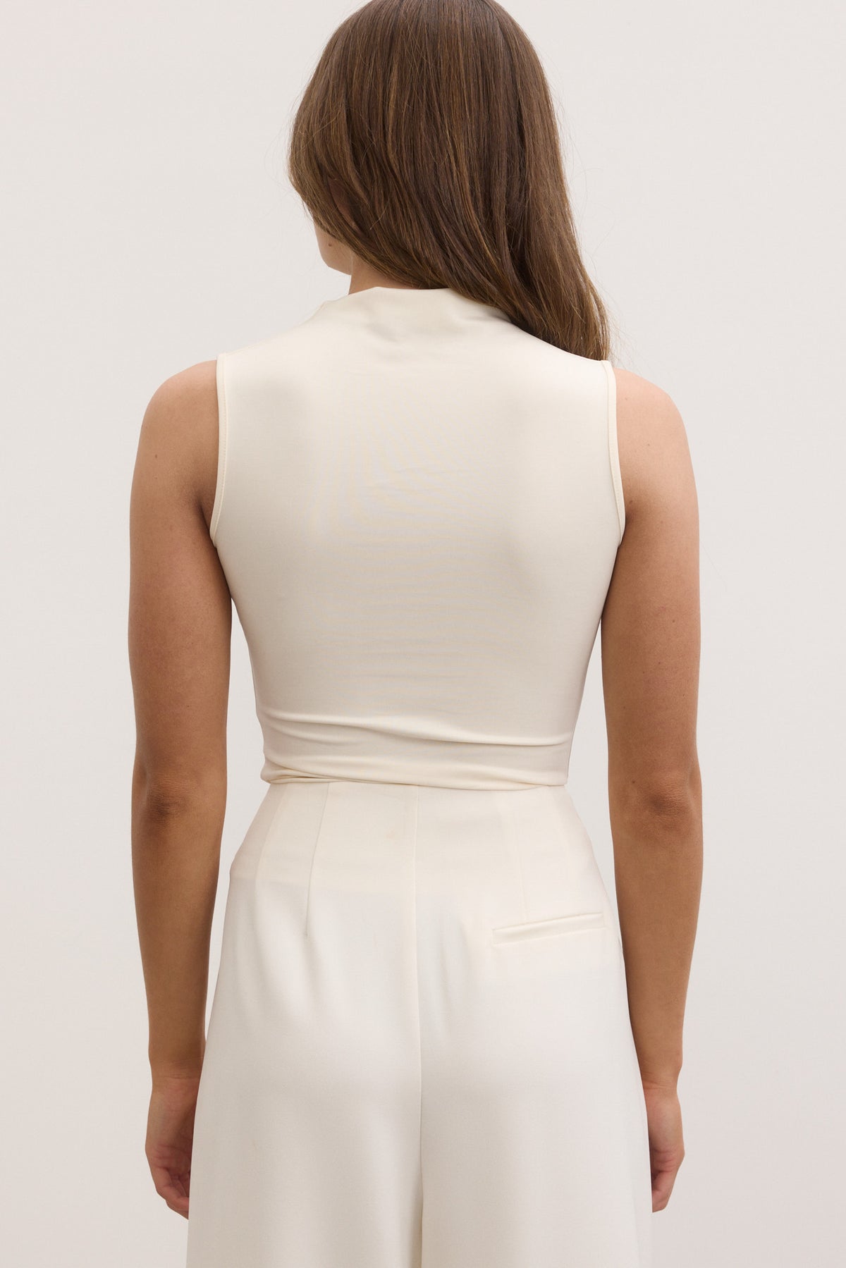 ROMI TOP - IVORY