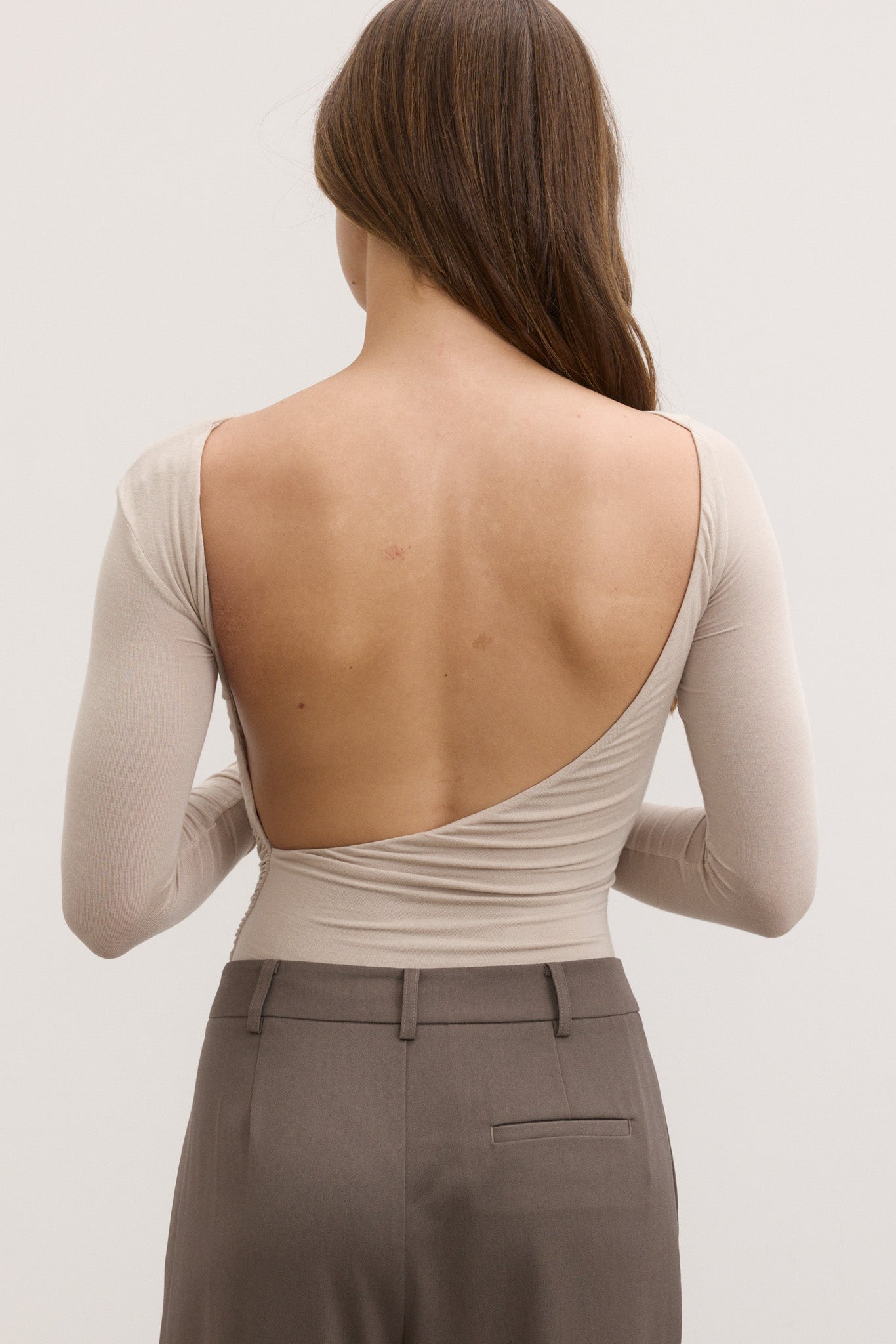 NESSA BODYSUIT - ALMOND