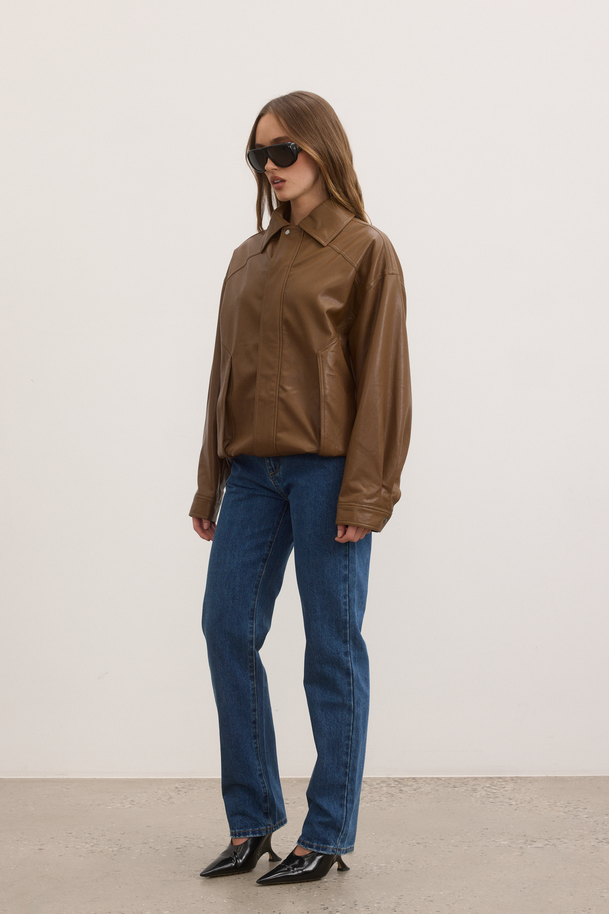 KAEZ BOMBER - TAN
