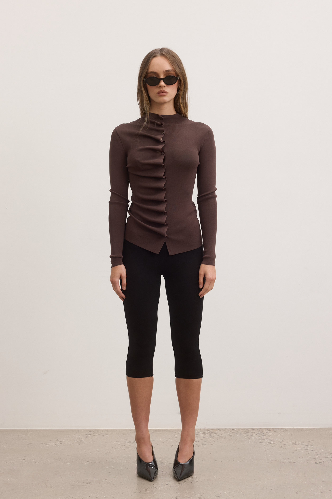 LULU CAPRIS - BLACK