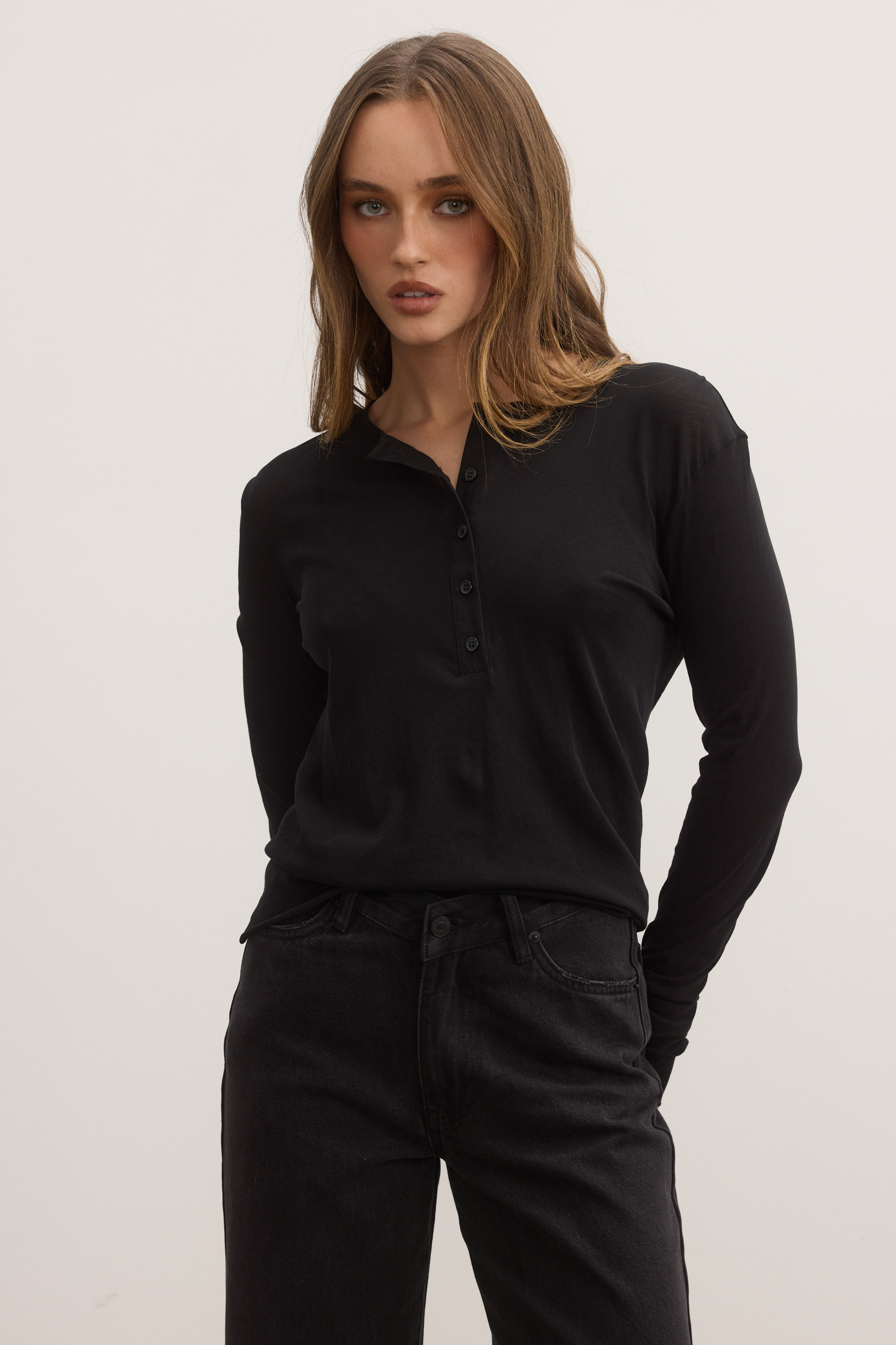DAPHNE TOP - BLACK