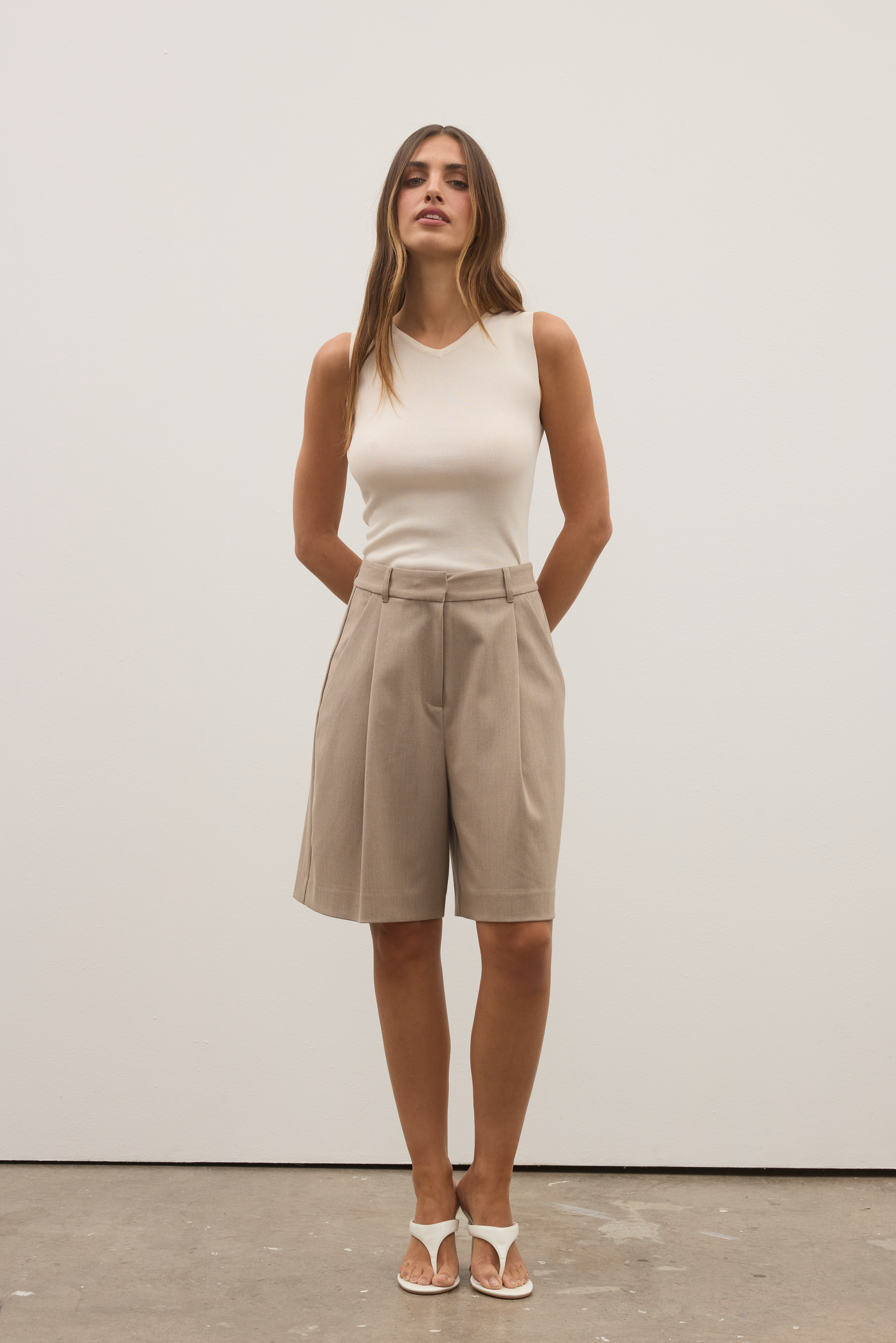 MIKA SHORT - STONE