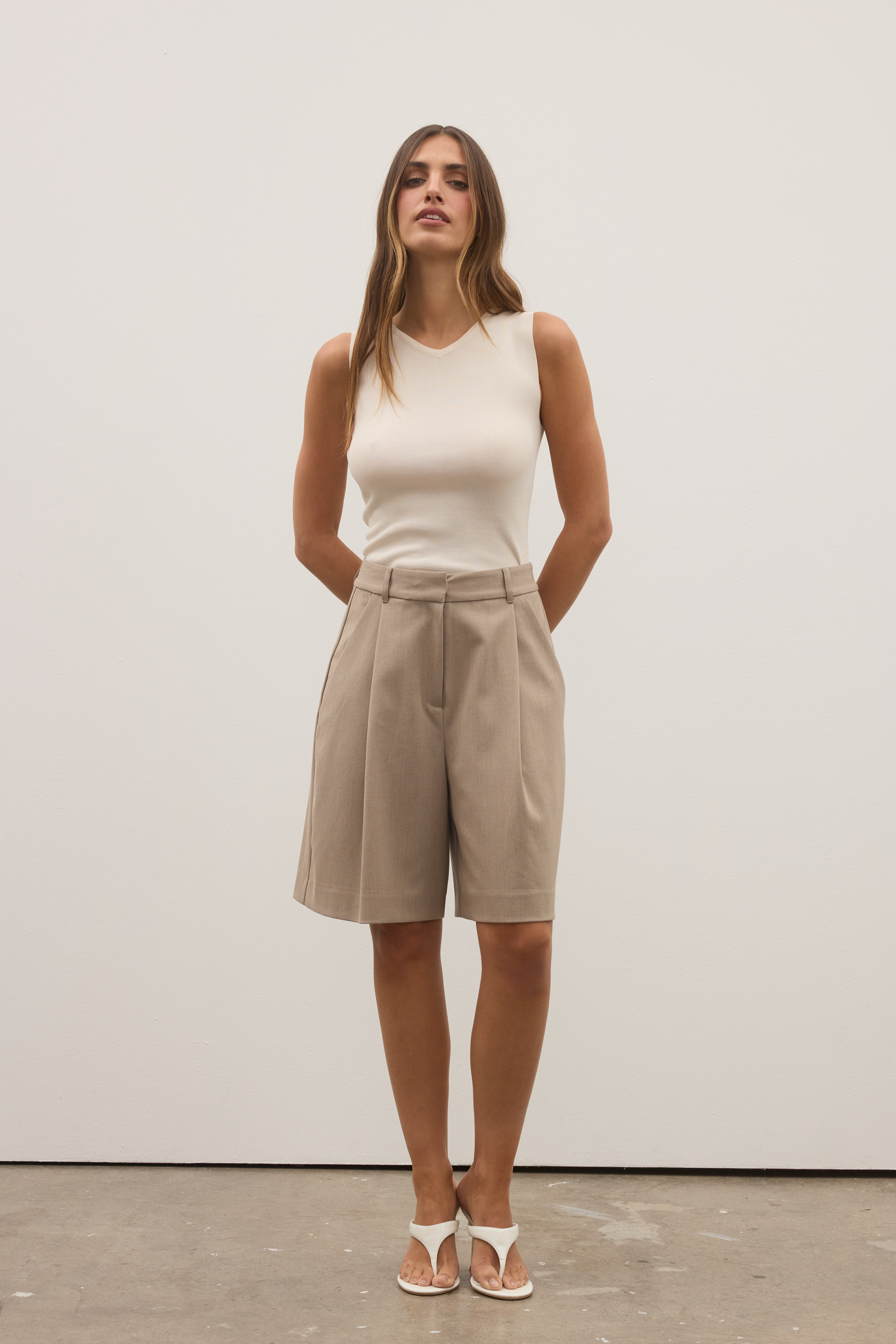 MIKA SHORT - STONE