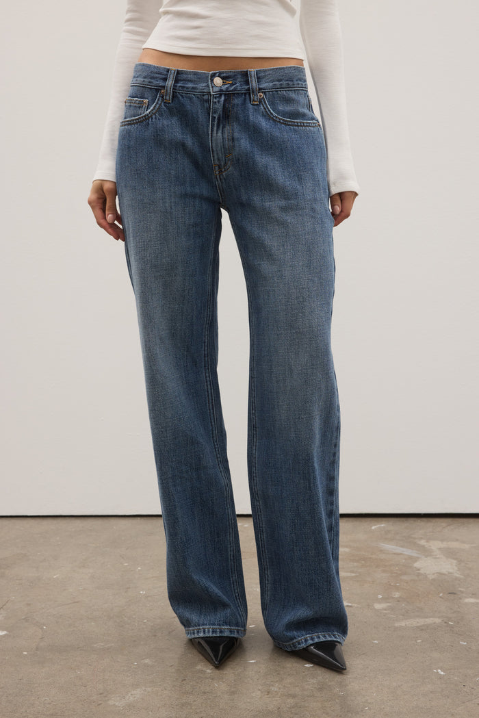 AVERY MID RISE - TRUE BLUE