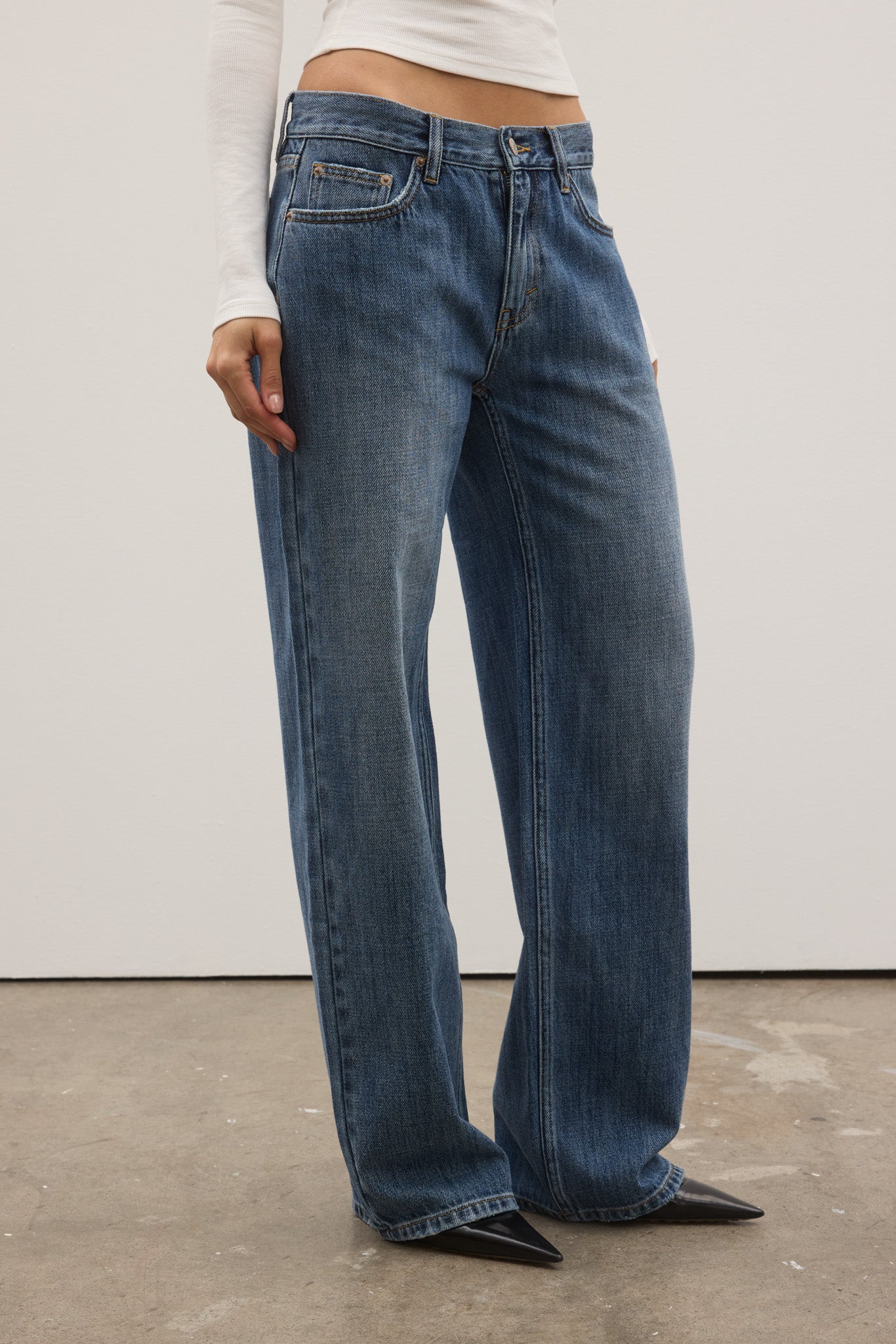 AVERY MID RISE - TRUE BLUE