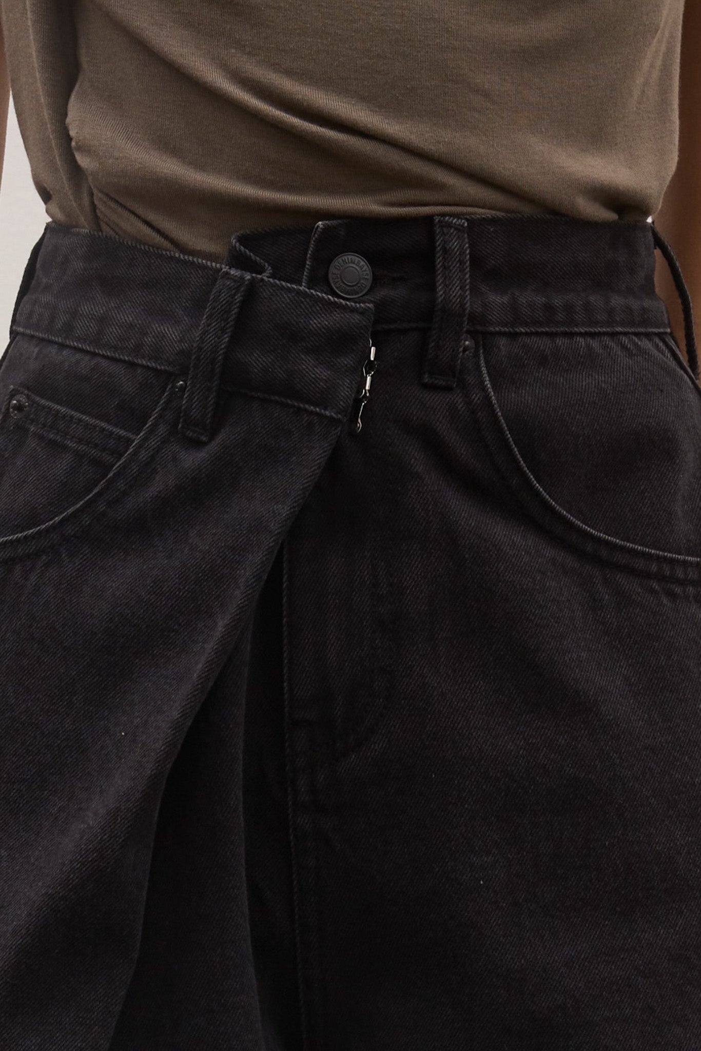 REGALIA JEAN - BACKSTAGE BLACK