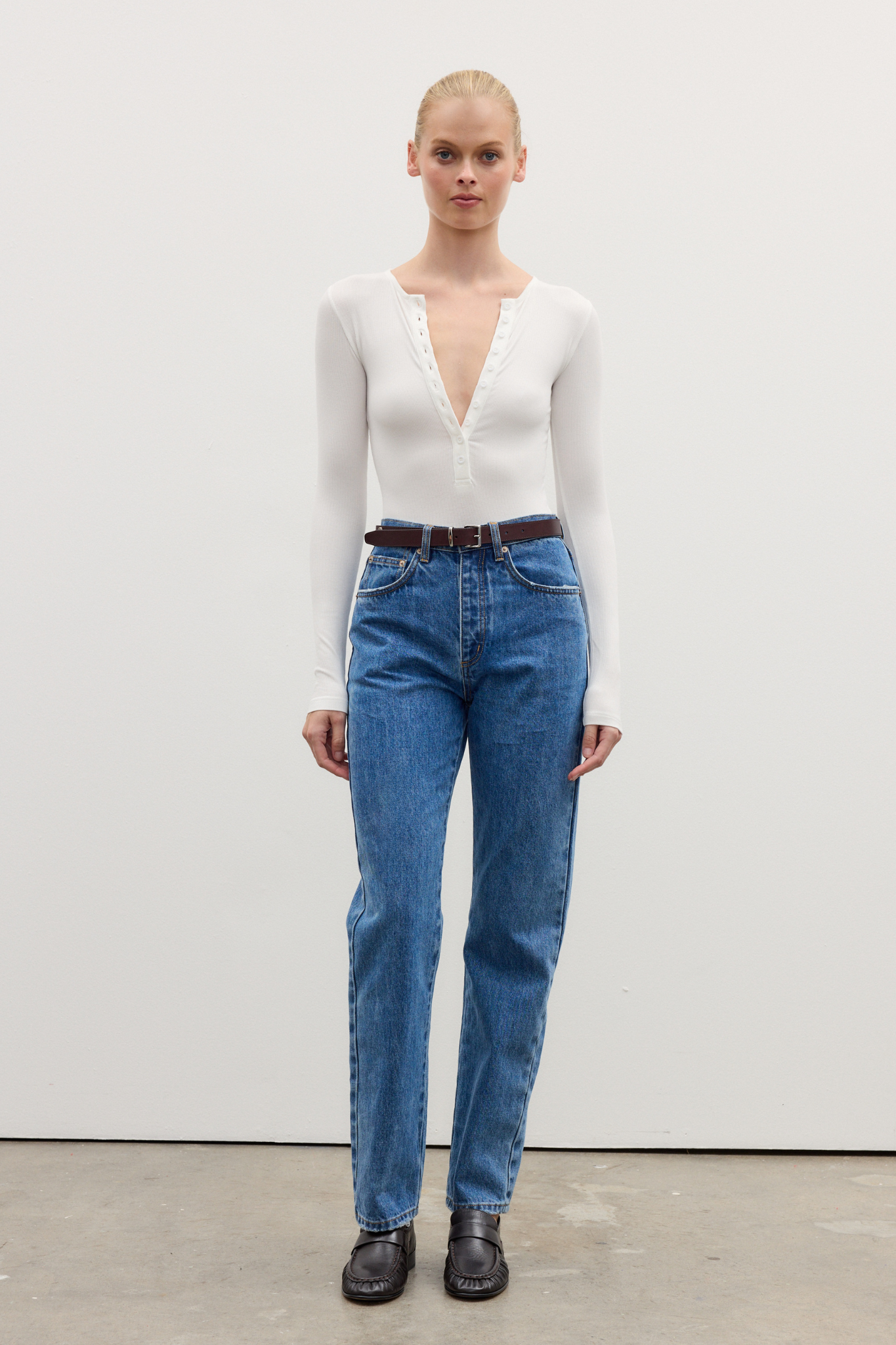 XAVIER BUTTON TOP - WHITE – Bayse Brand