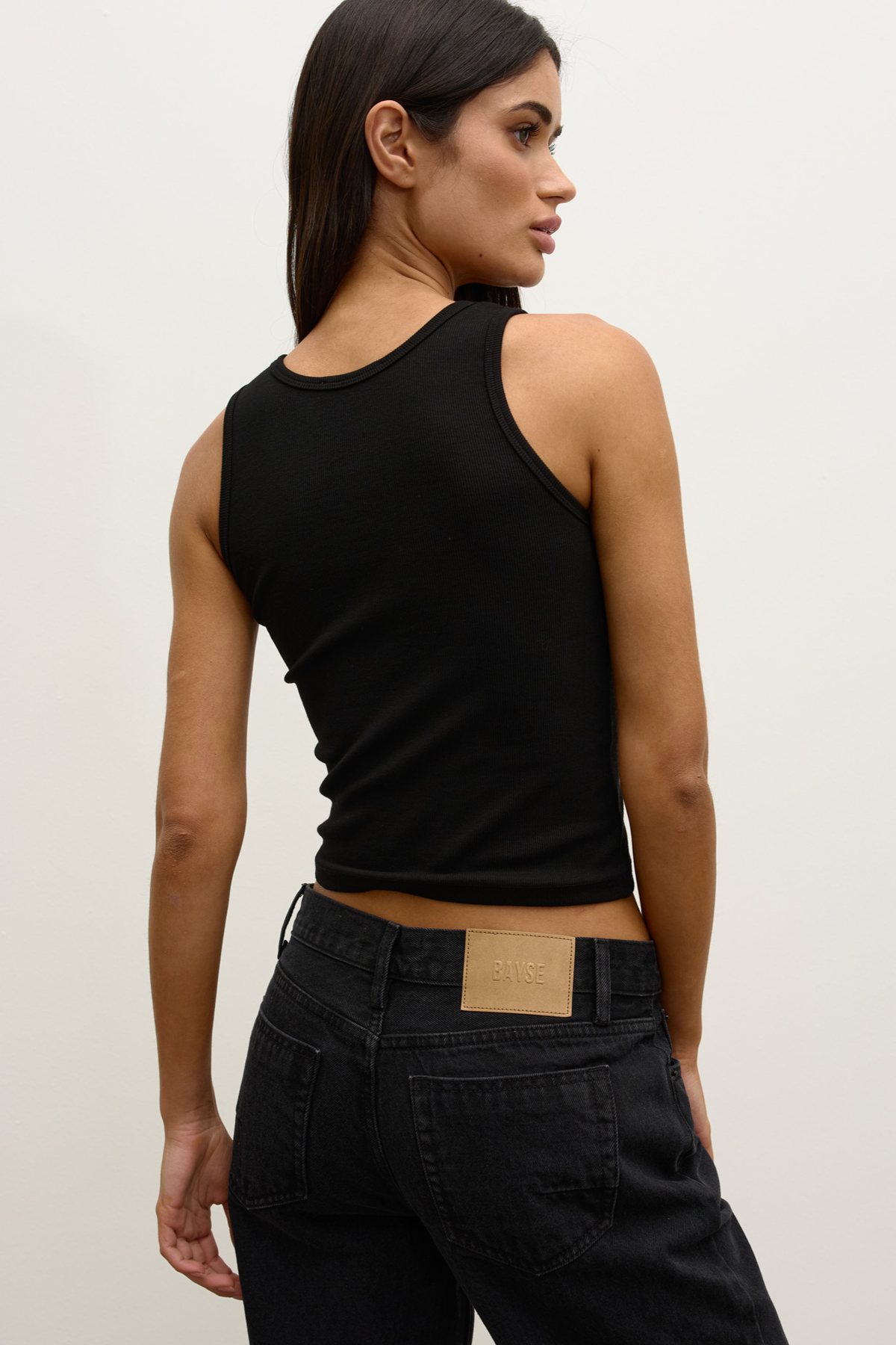 DEVON TANK - BLACK
