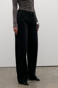 BROOKLYN BARREL LEG JEANS - BACKSTAGE BLACK