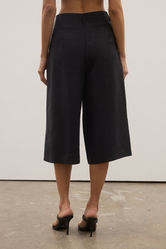 Alex Longline Tailored Short in Black, view 4, Bayse Brand