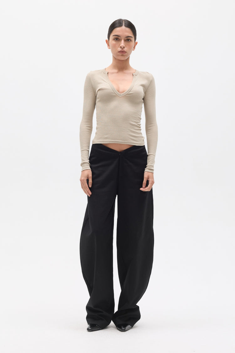 MERRITT TOP - ALMOND