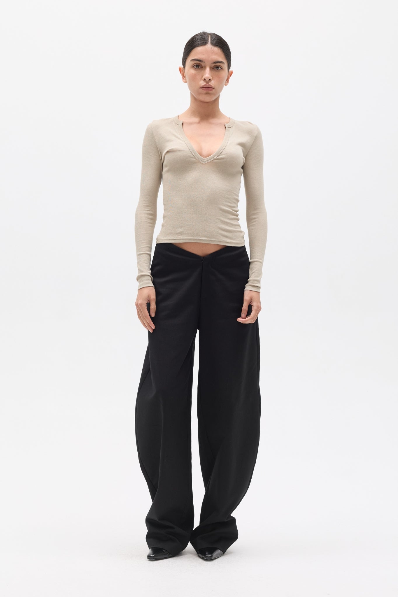 MERRITT TOP - ALMOND