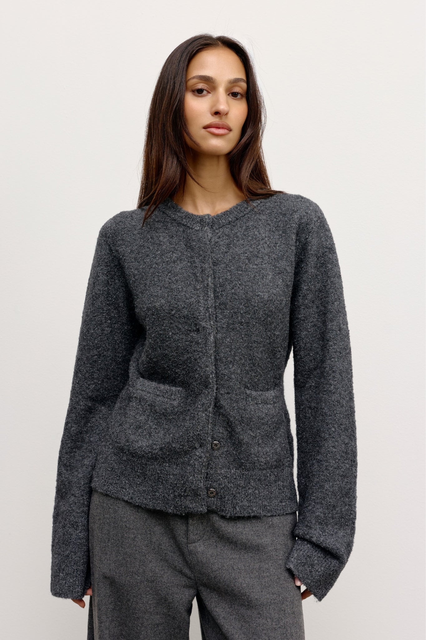 BEATRICE CARDIGAN - DARK HEATHER GREY
