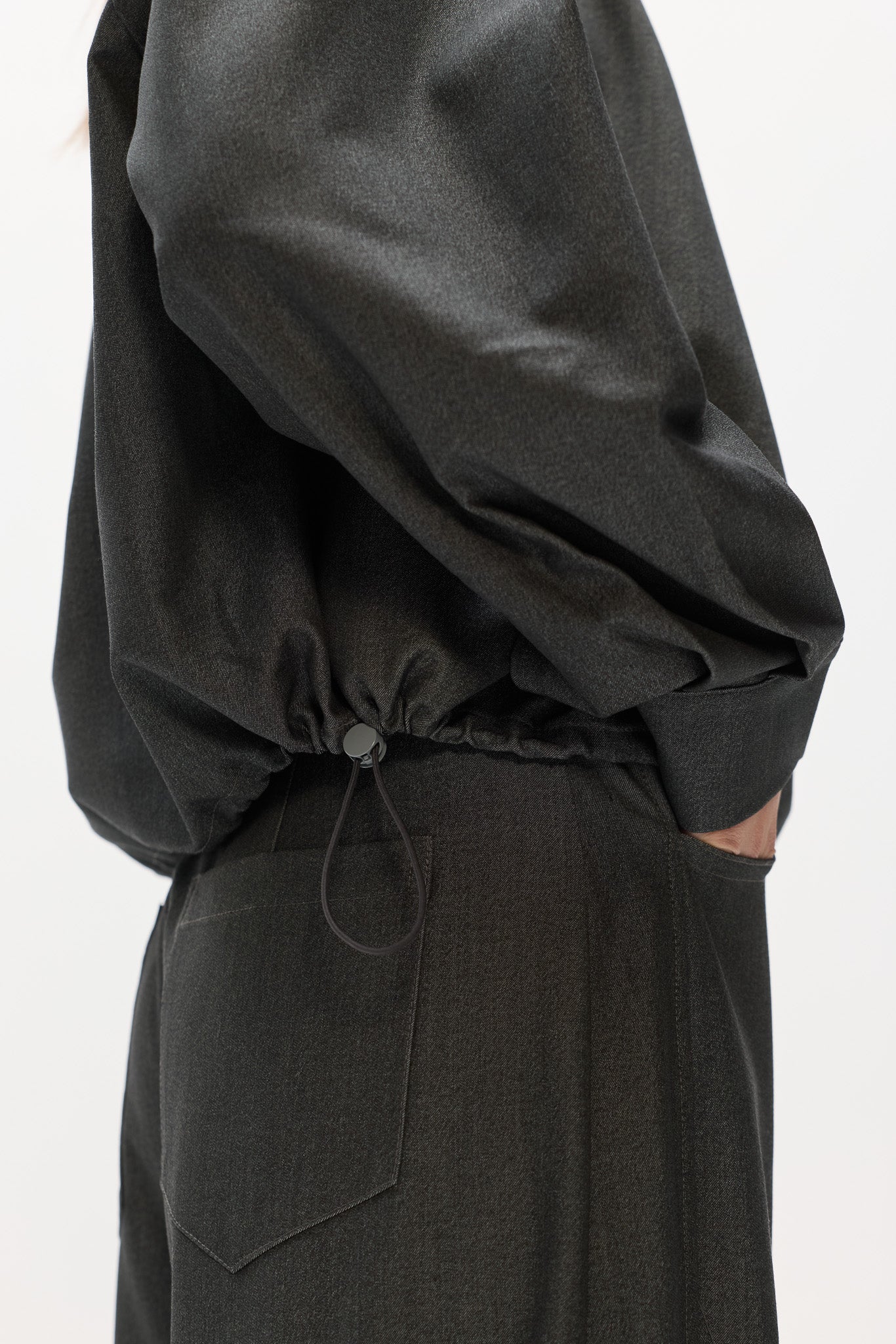 BLYTHE TOP - CHARCOAL