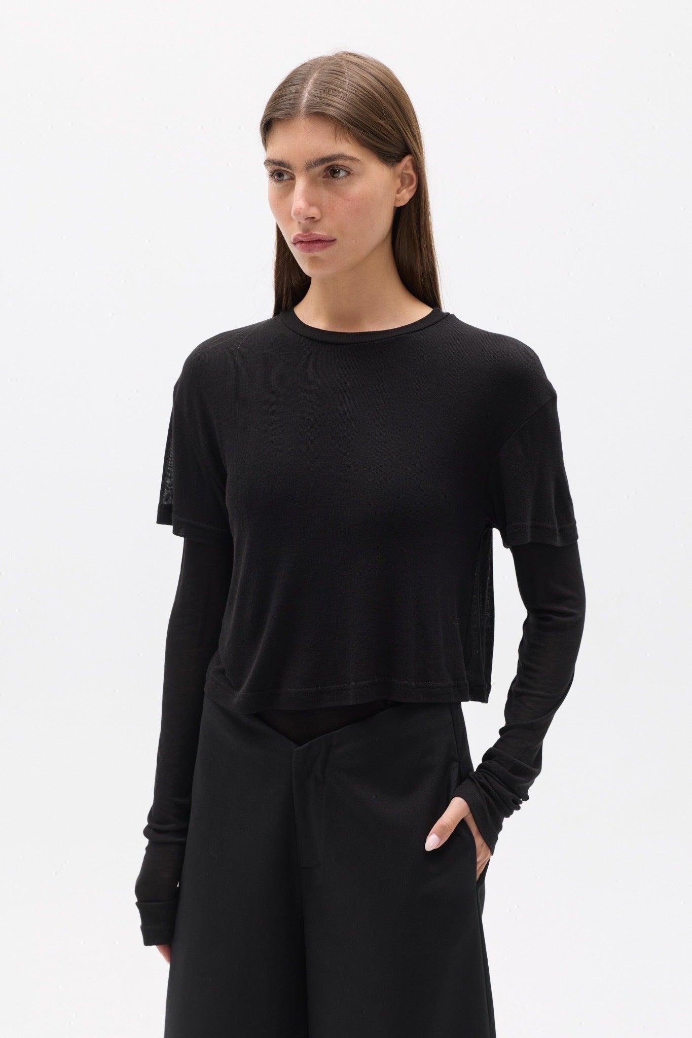 CALENIA TOP - BLACK