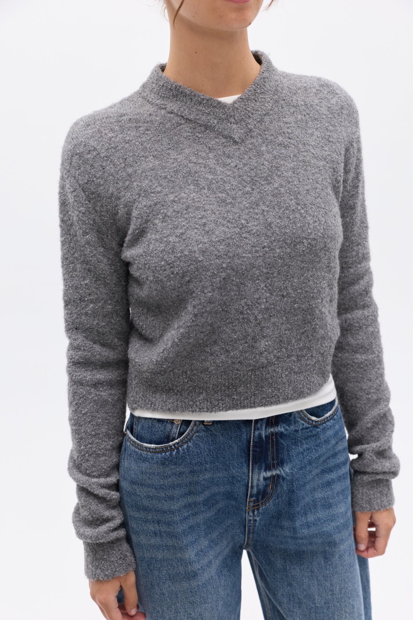 CLAUDIA V KNIT - GREY
