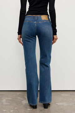 DOLLIE STRETCH BOOTLEG JEAN - BLUE HAZE