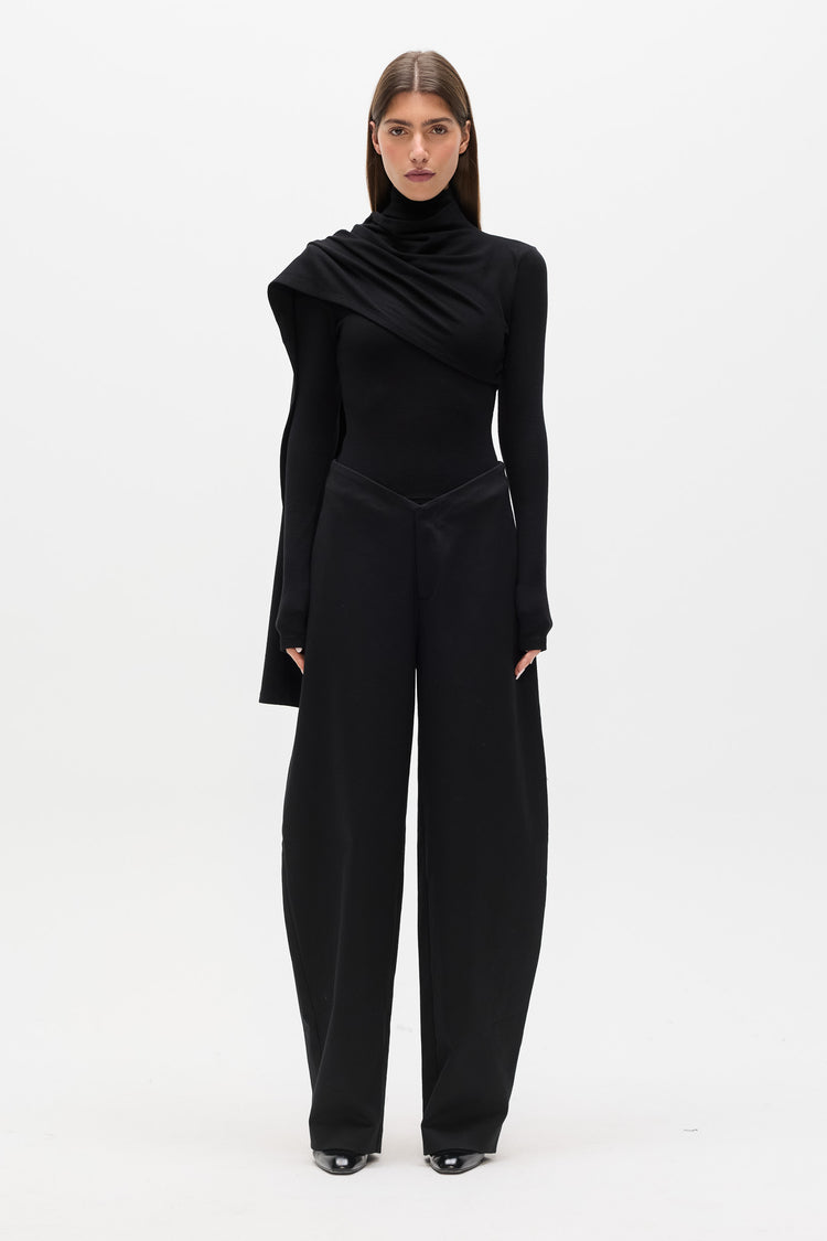 ESTELLE TOP - BLACK