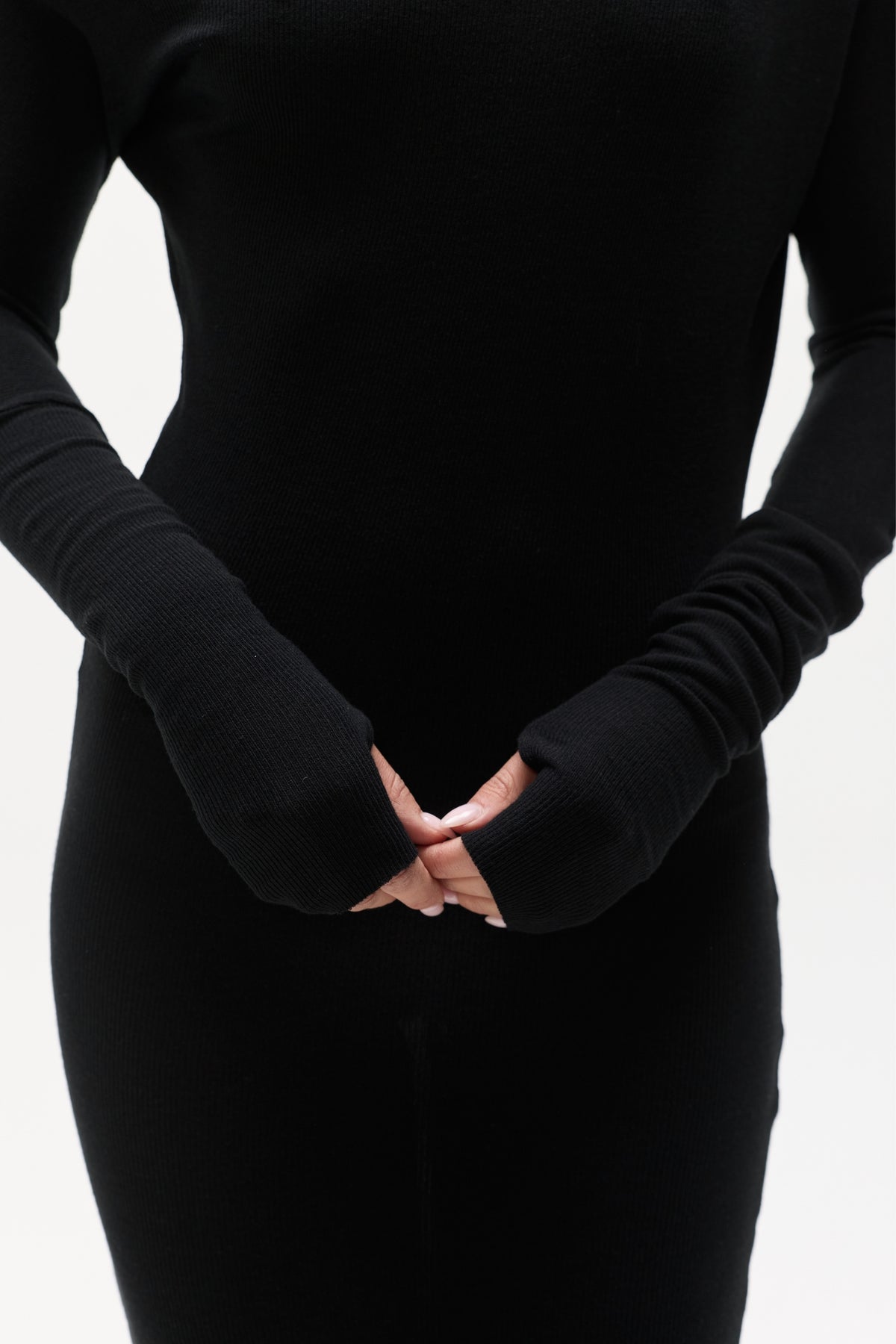 GISELLE KNIT MAXI DRESS - BLACK