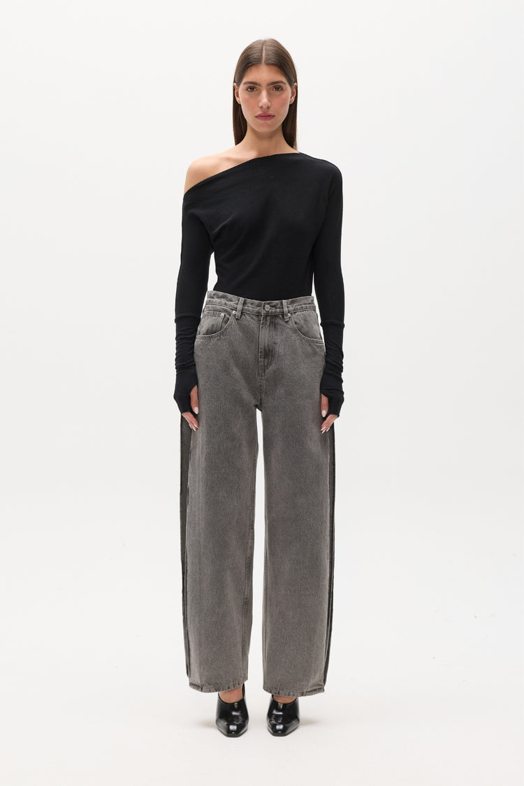 GISELLE KNIT TOP - BLACK