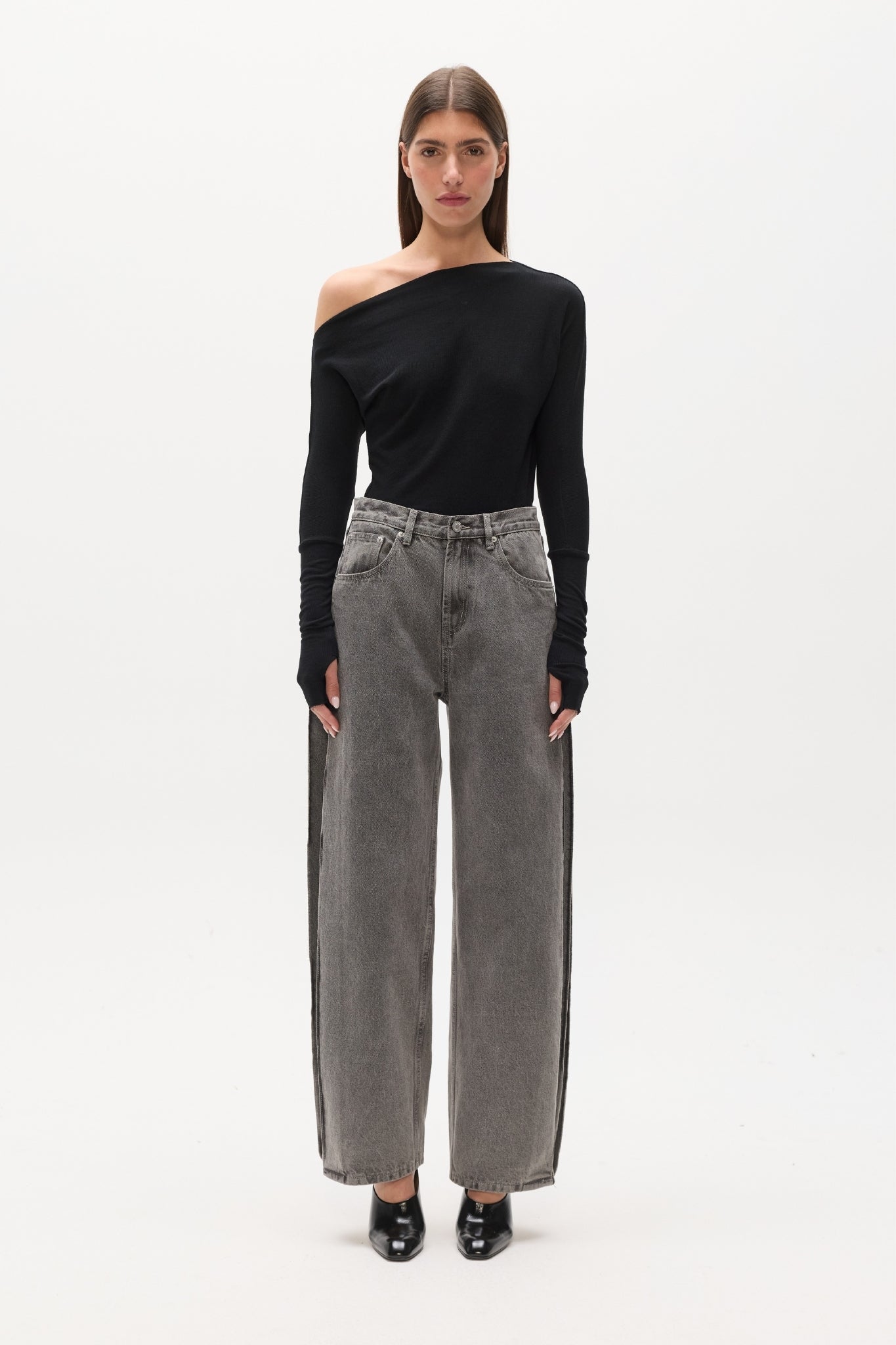 GISELLE KNIT TOP - BLACK