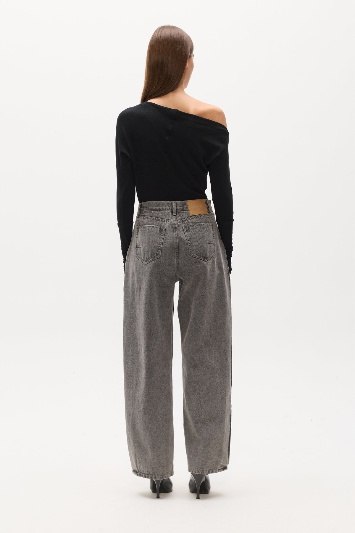 GISELLE KNIT TOP - BLACK