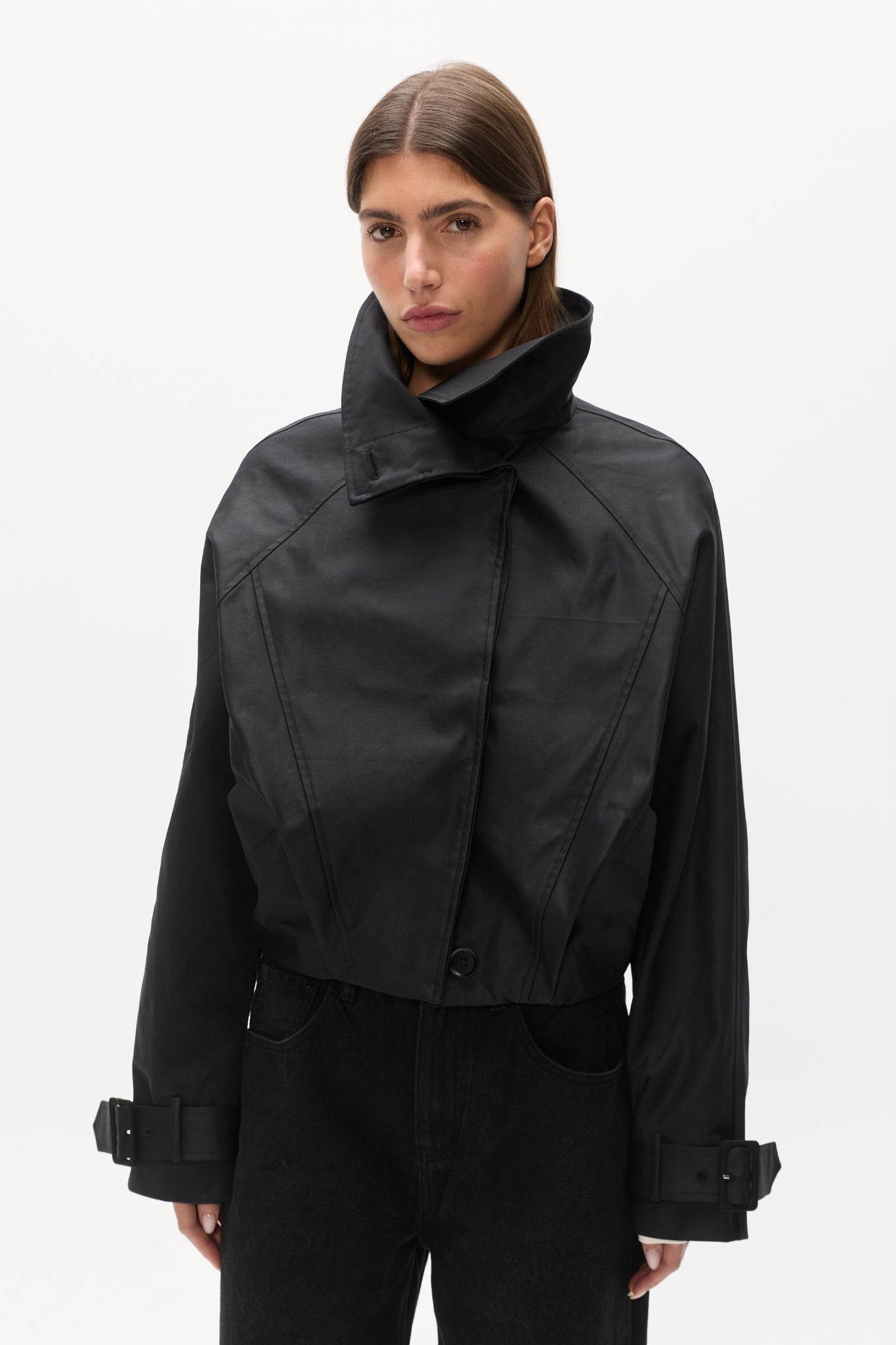 KOA CROPPED COAT - BLACK