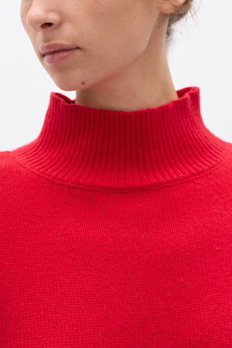 LOTTIE KNIT TURTLENECK - RED