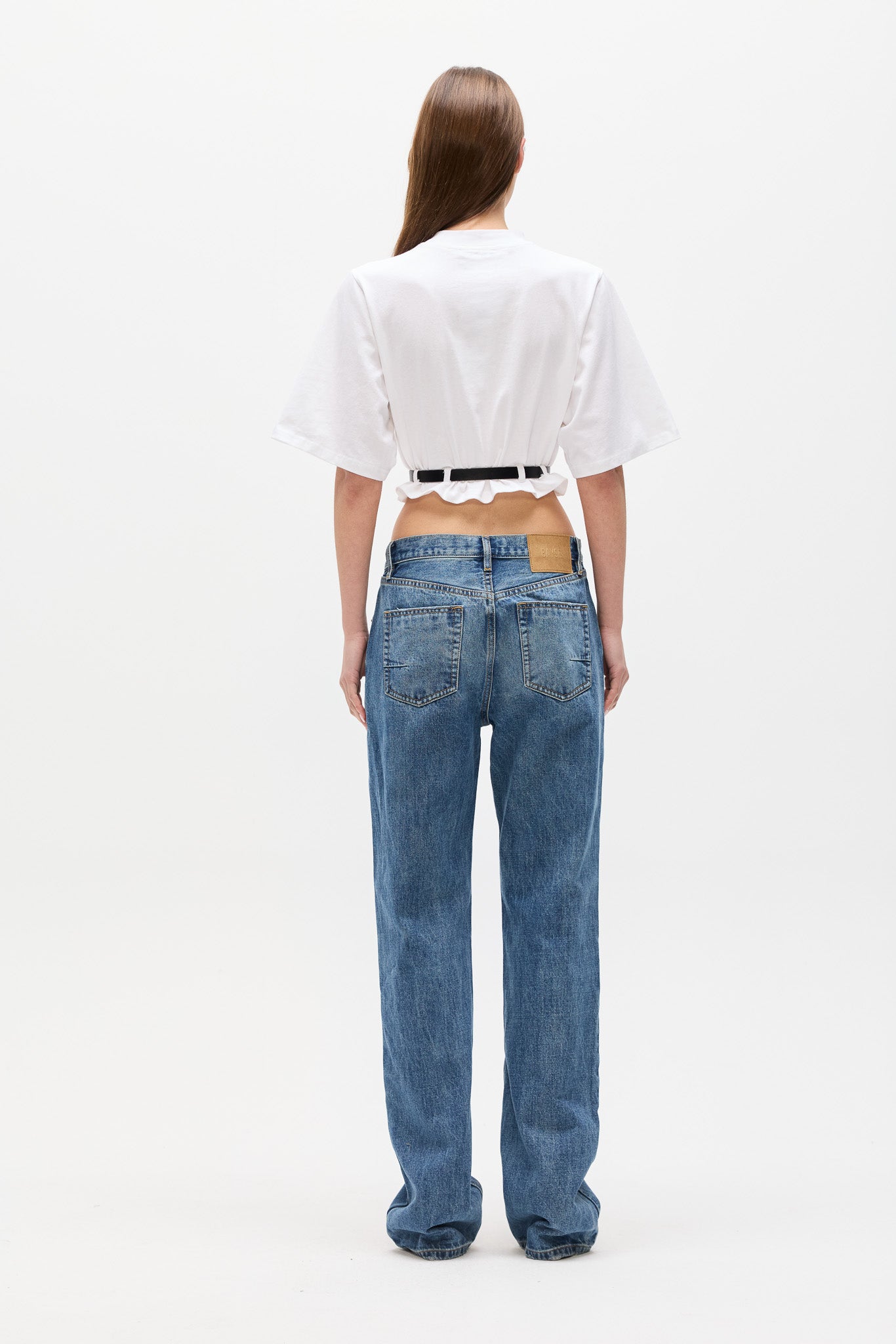 LINA T-SHIRT - CREMÉ WHITE