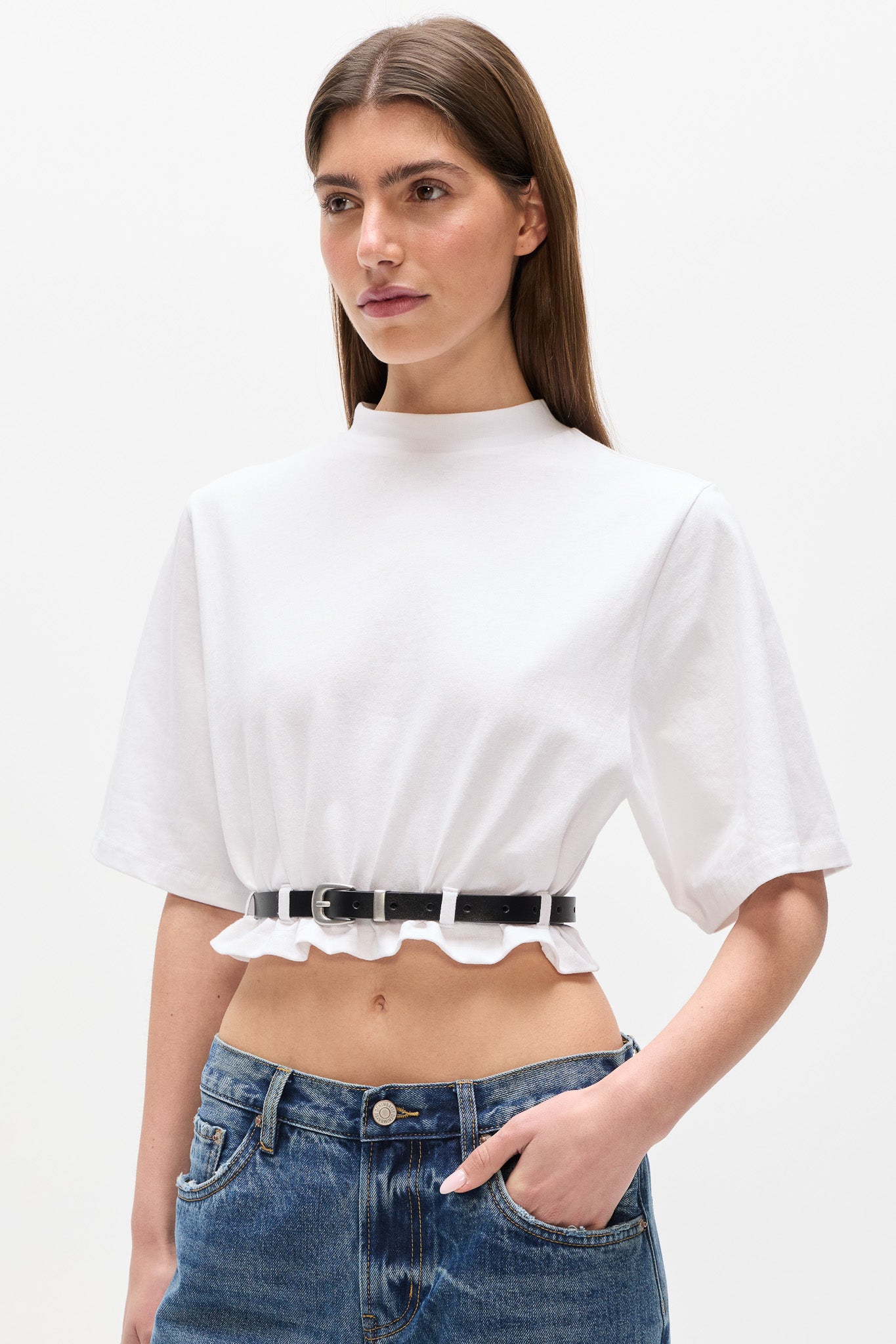 LINA T-SHIRT - CREMÉ WHITE