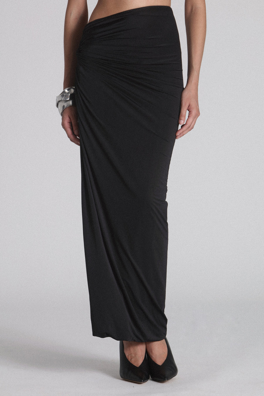 MANHATTAN MAXI SKIRT - BLACK