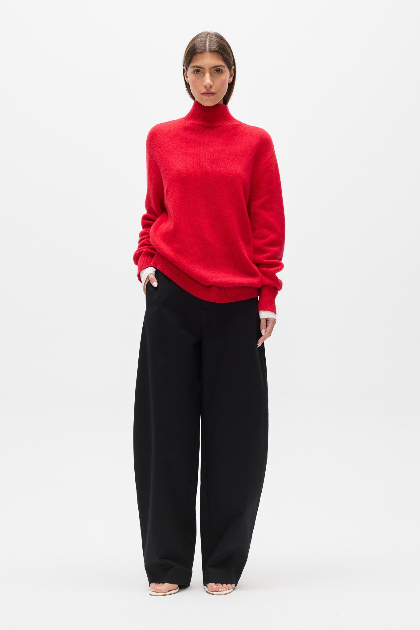 LOTTIE KNIT TURTLENECK - RED