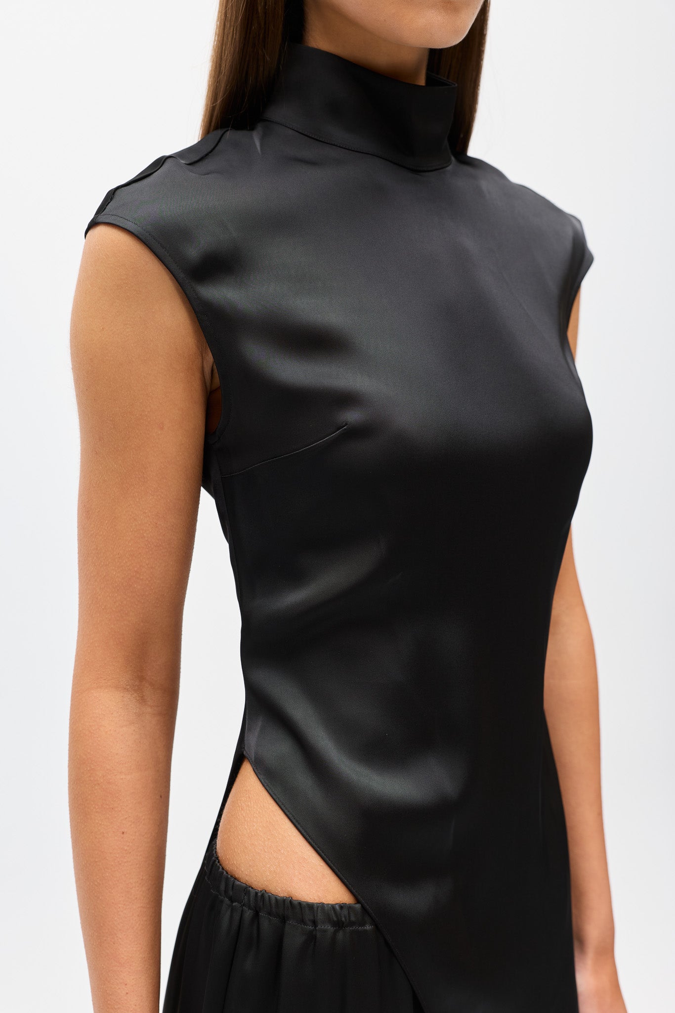 MAYA ASYMMETRY TOP - BLACK
